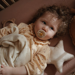 Image of Extra Soft Bassinet Muslin Crib Sheet