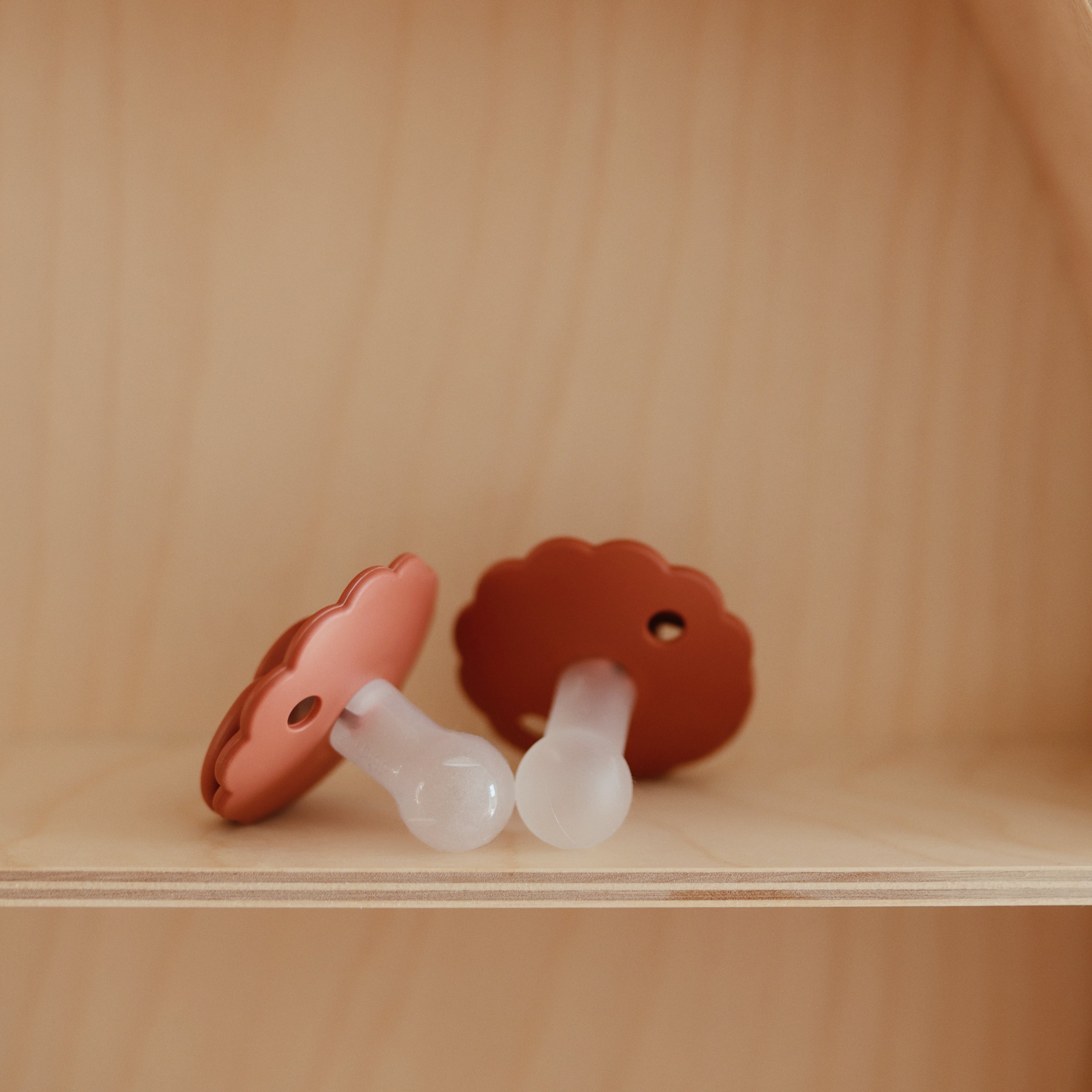 Image of FRIGG Daisy Silicone Pacifier 2-Pack