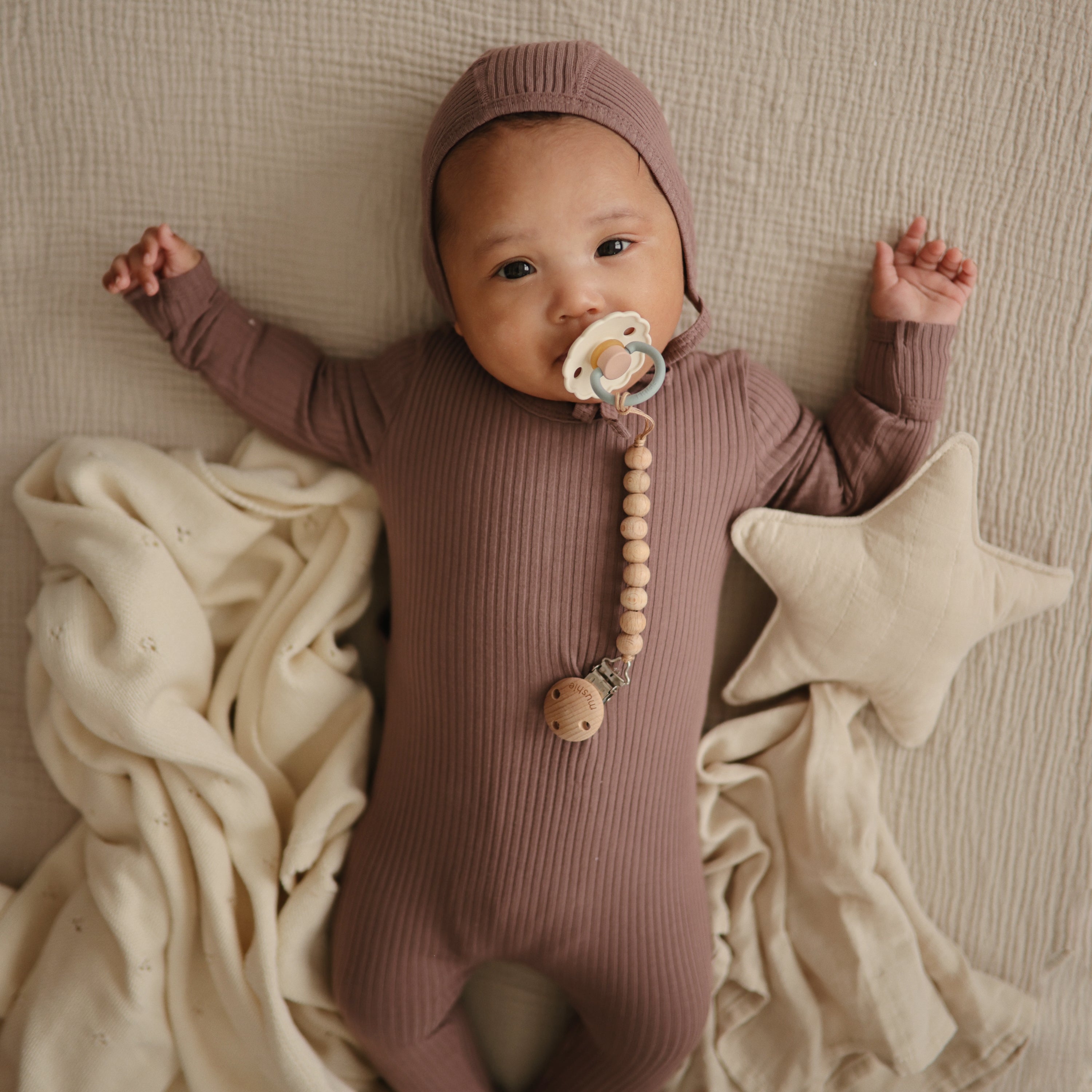 Image of Extra Soft Bassinet Muslin Crib Sheet