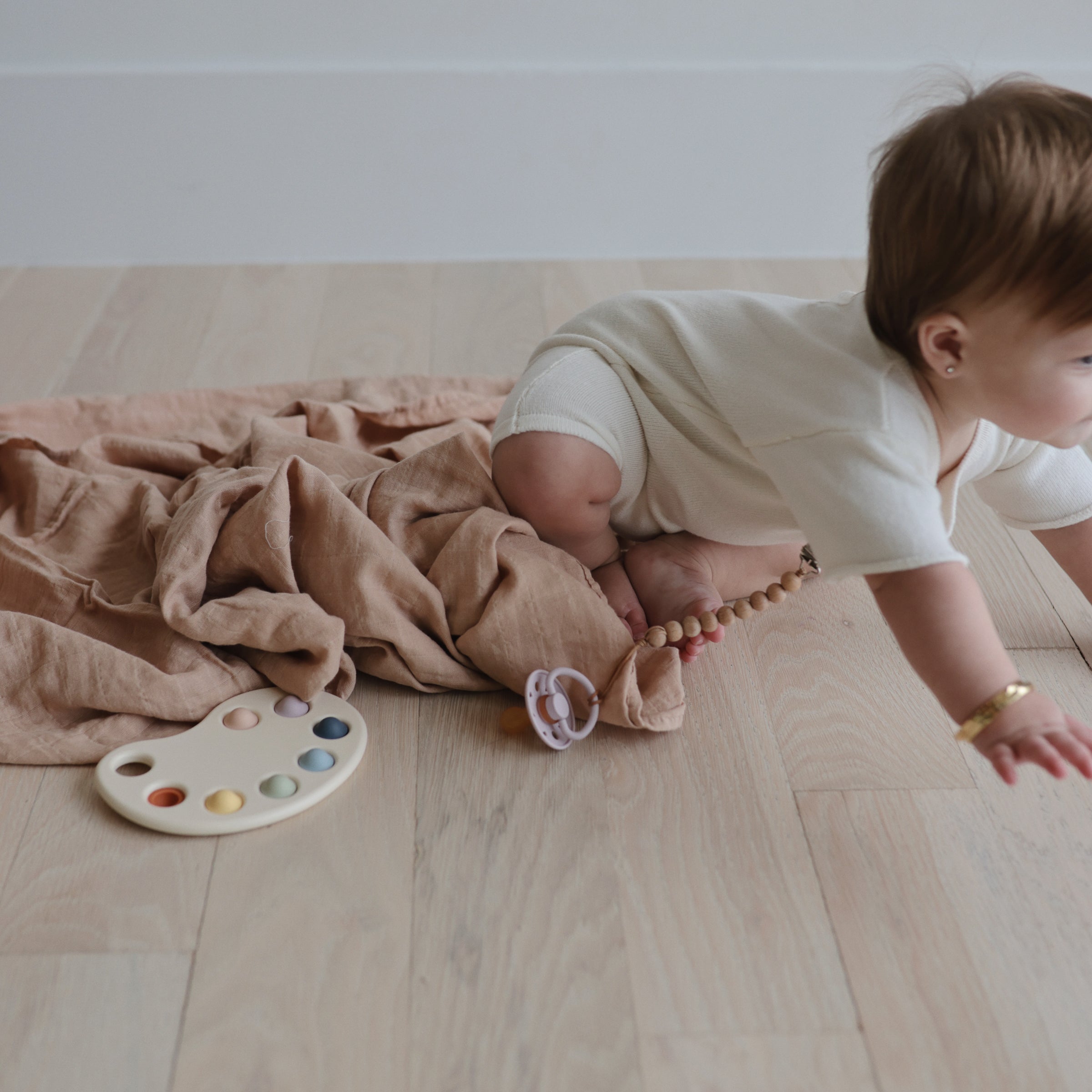 Image of Organic Cotton Muslin Swaddle Blanket