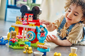 Lego Mickey Mouse Clubhouse with Minnie & Pluto