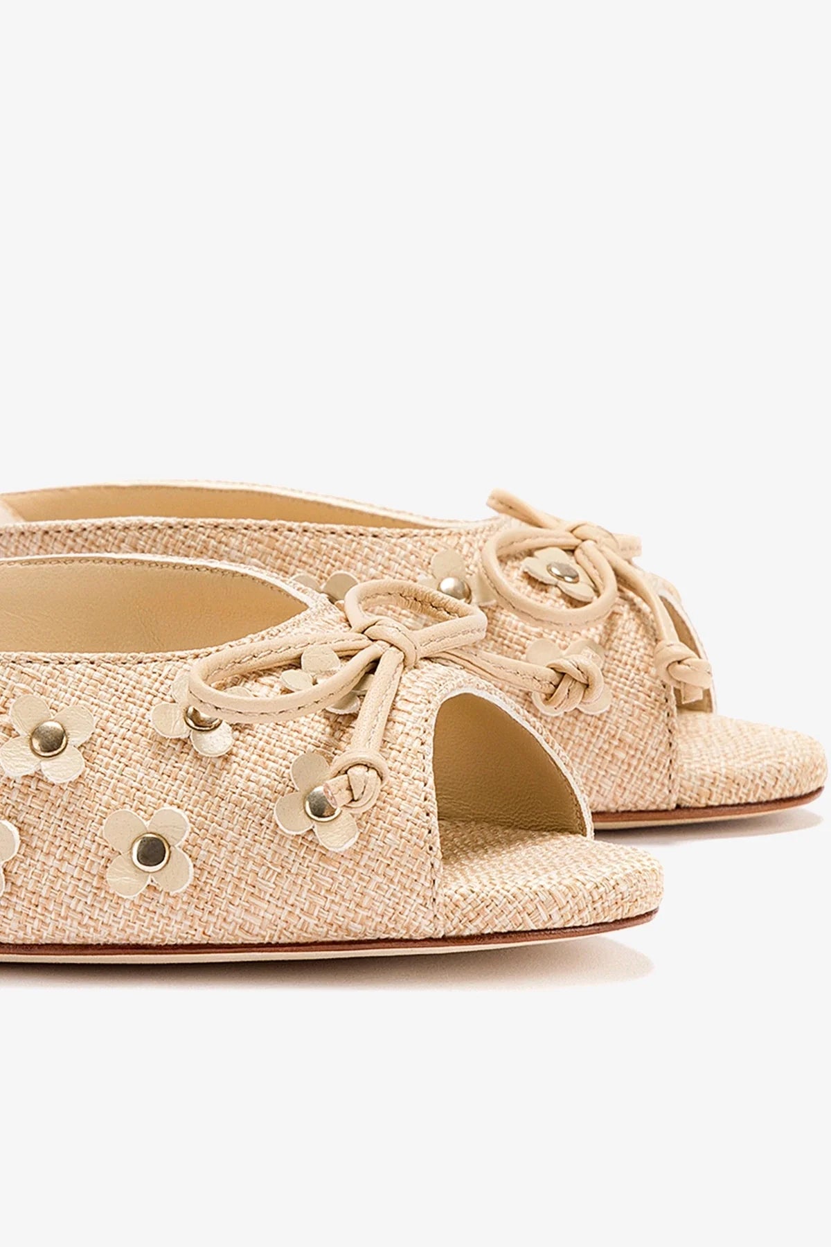 Image of Jasmine Mule