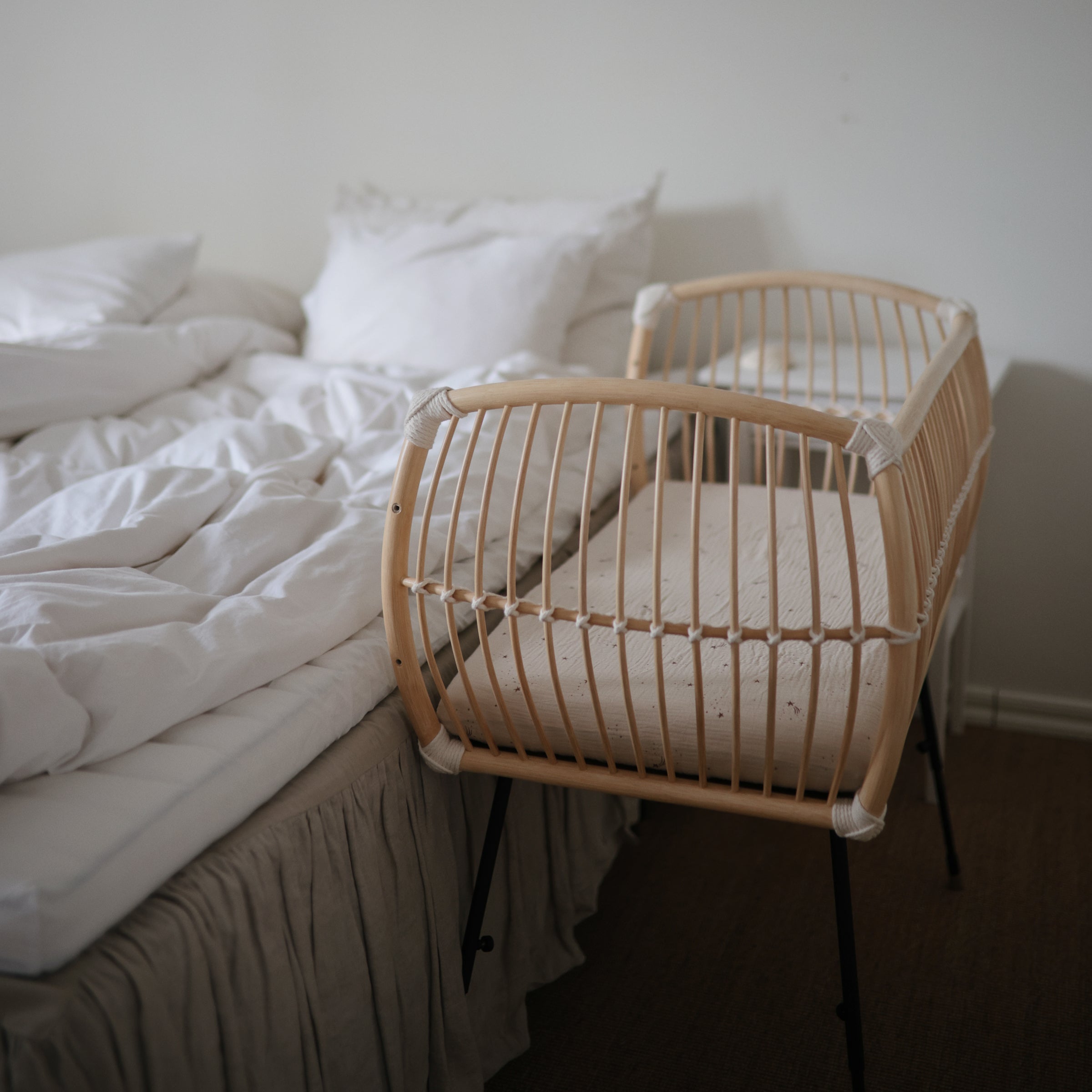 Image of Extra Soft Muslin Crib Sheet