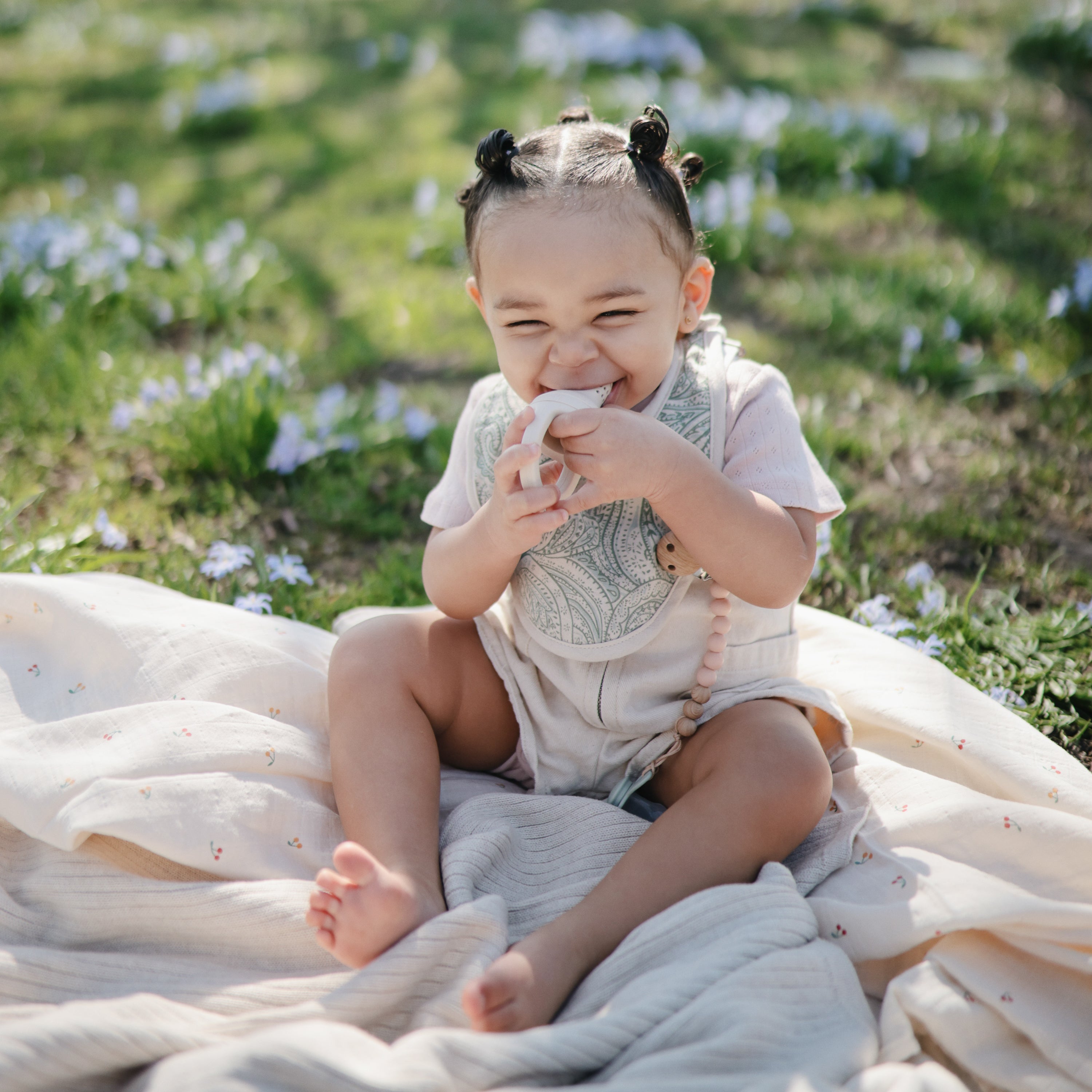 Image of Muslin Bib 2-Pack