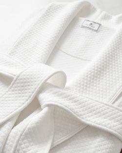 Image of Women's Pima Ophelia Robe in White Jacquard