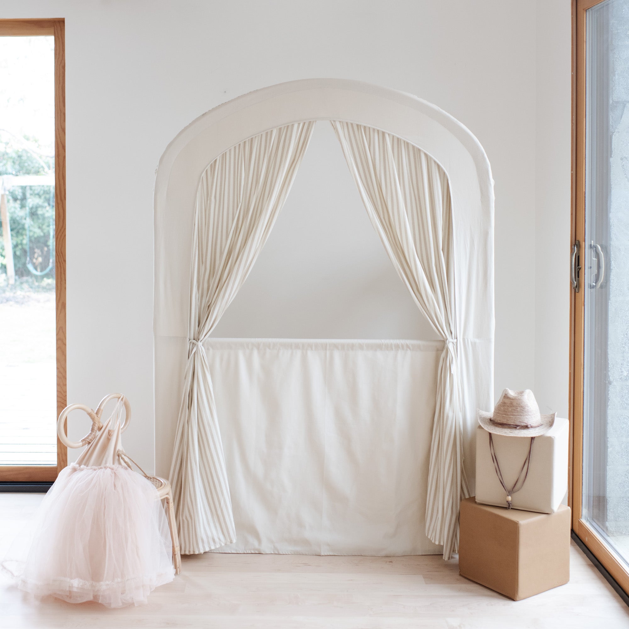 EMILIA GEORGE®