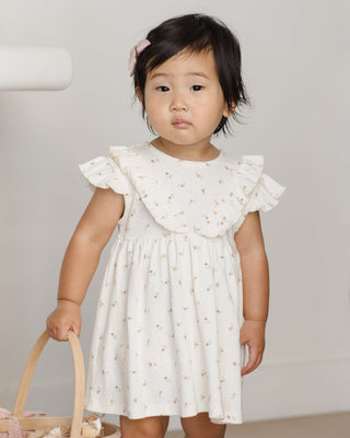 Rylee + Cru Sleeveless Ruffle V Dress Petit Fleur