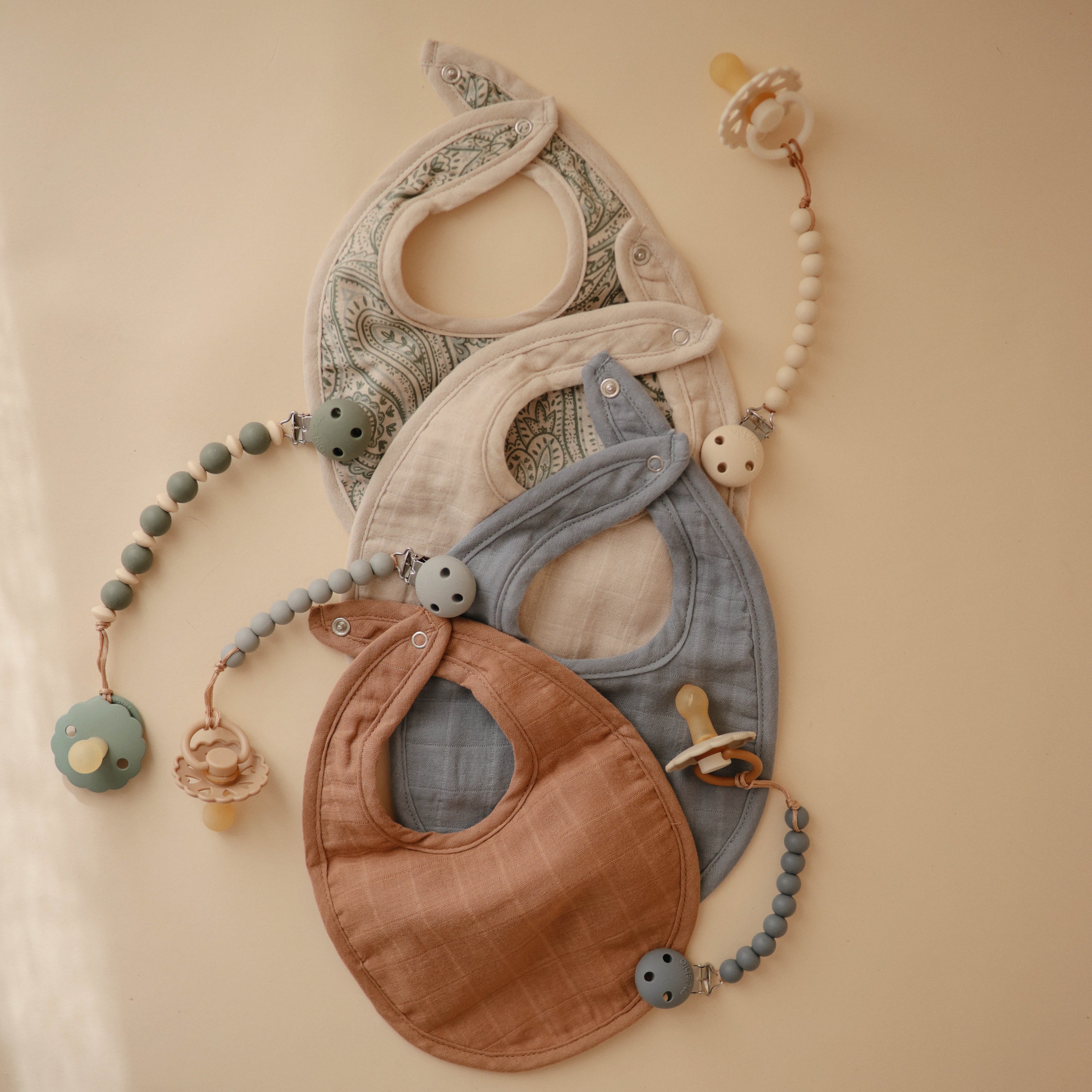 Image of Muslin Bib 2-Pack