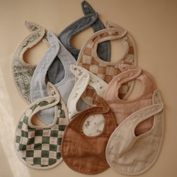 Image of Muslin Bib 2-Pack