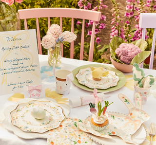 Pastel Bow Place Cards (x8)