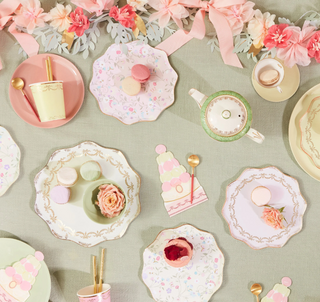 Meri Meri x Ladurée Paris Macaron Pyramid Napkins (x16)