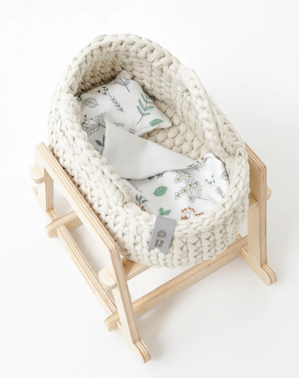 Anzy Home- Mini Doll Moses Basket w/Rocking Stand+