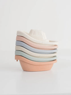Image of Colored Organics - KENDI Baby Wheat Straw Boat Toy Set