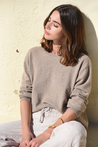 Beachwood - The Cashmere Cove Crew Neck // Rye