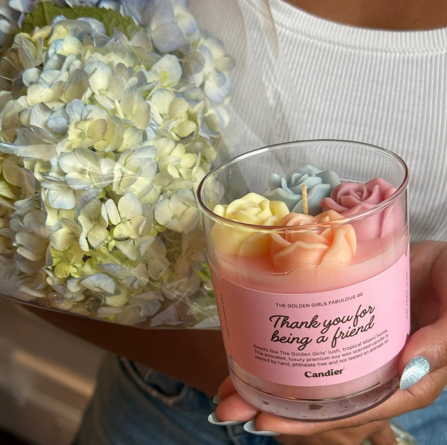 THE GOLDEN GIRLS FLOWER CANDLE