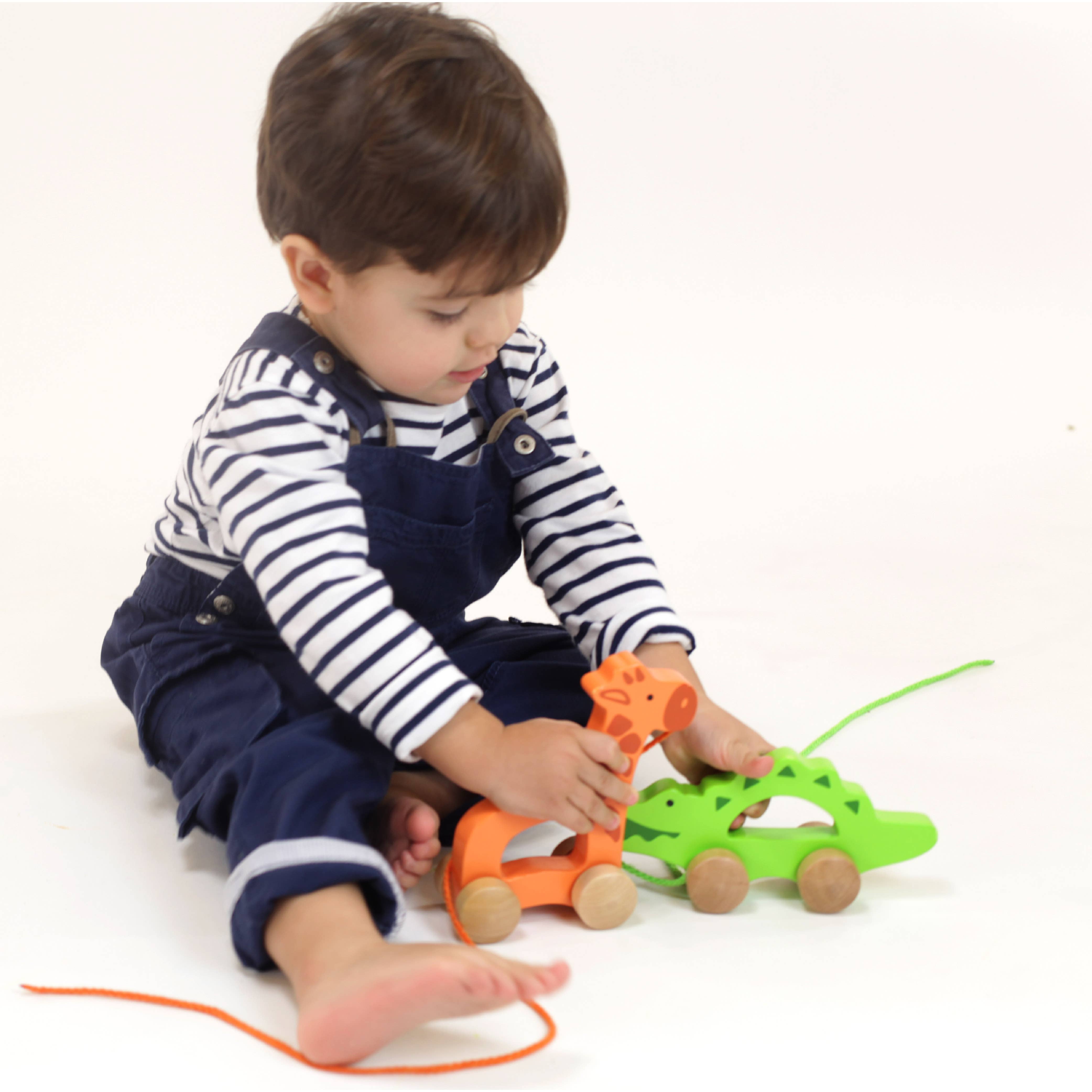 Hape - Giraffe Pull Toy