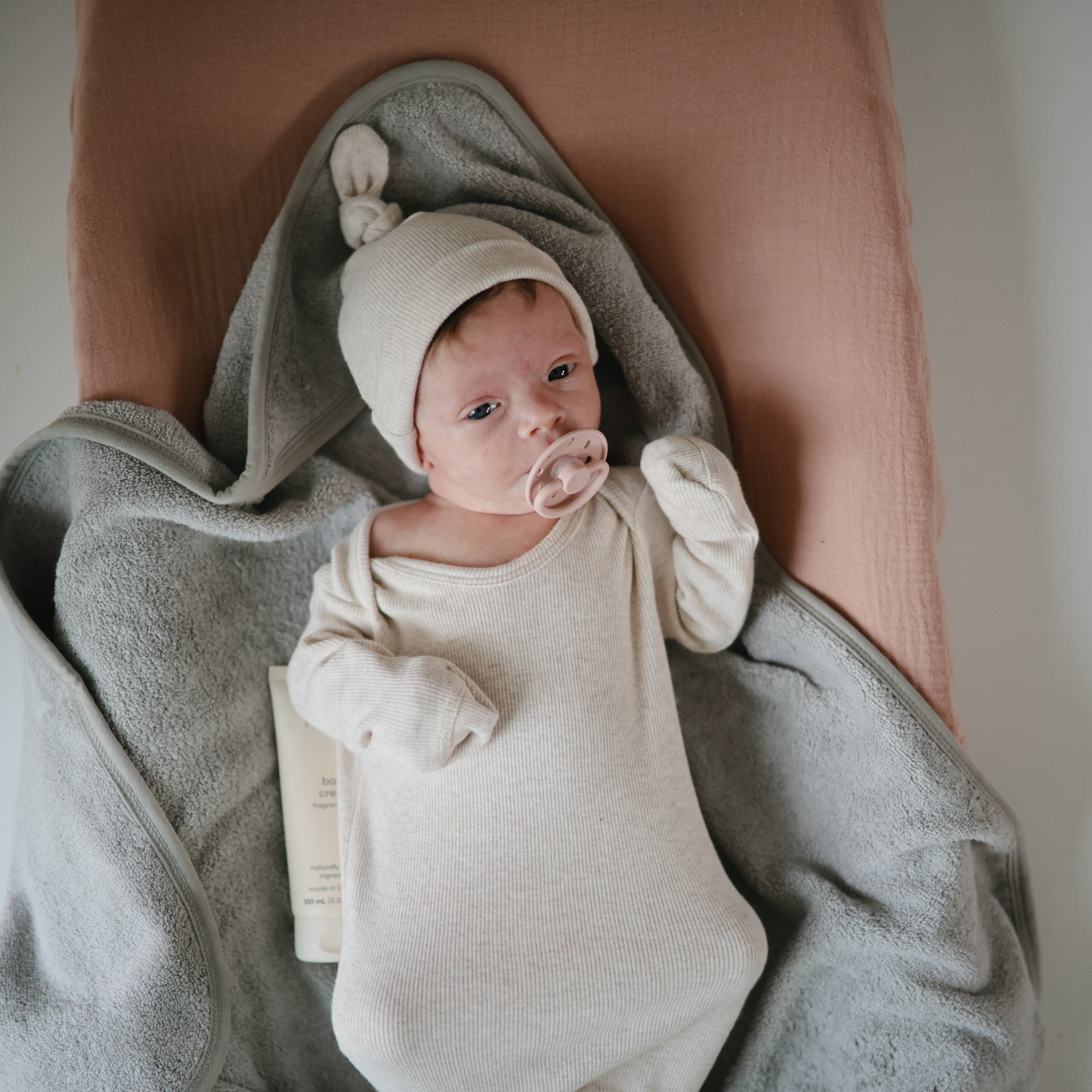 Image of Organic Cotton Baby Hooded Towel