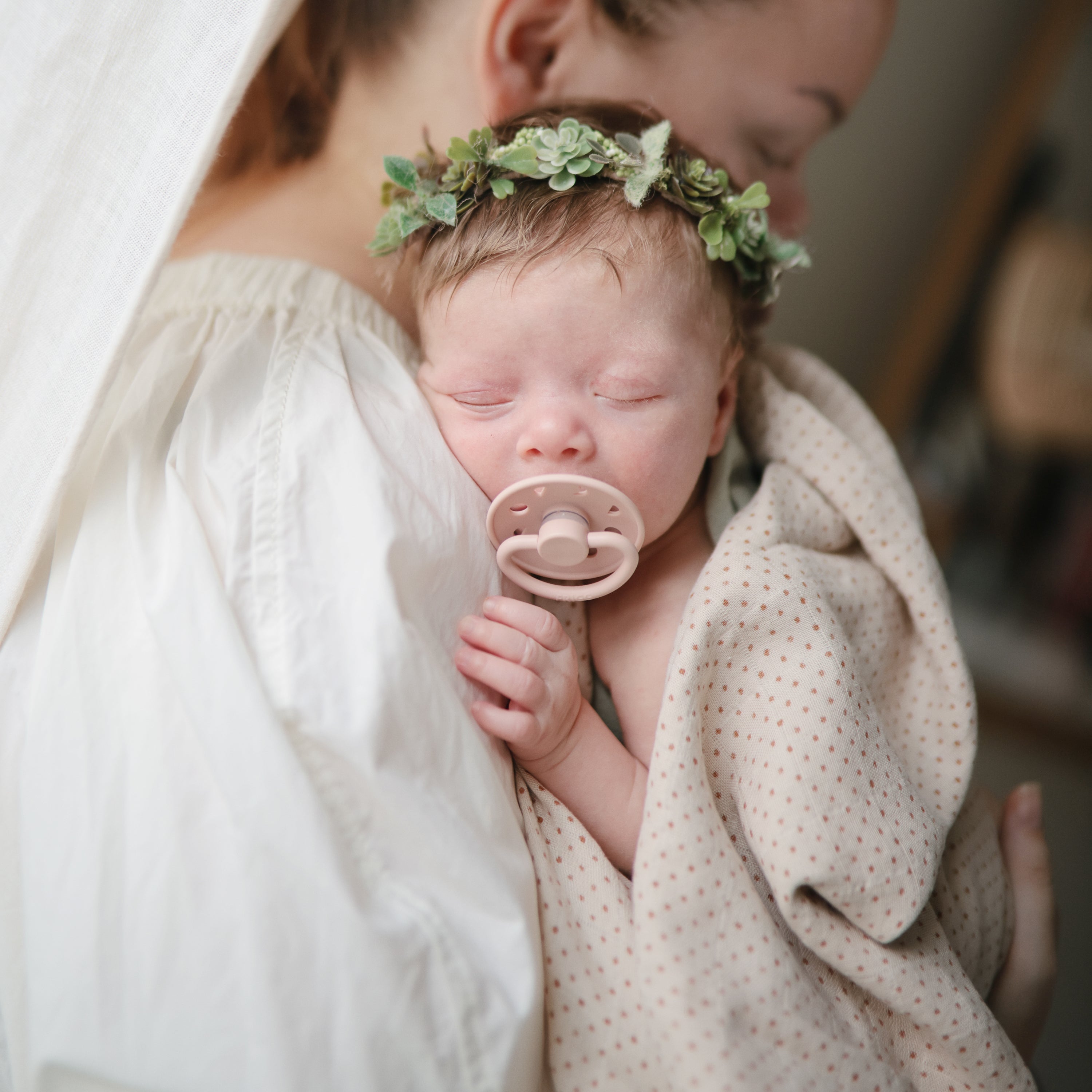 Image of Organic Cotton Muslin Swaddle Blanket
