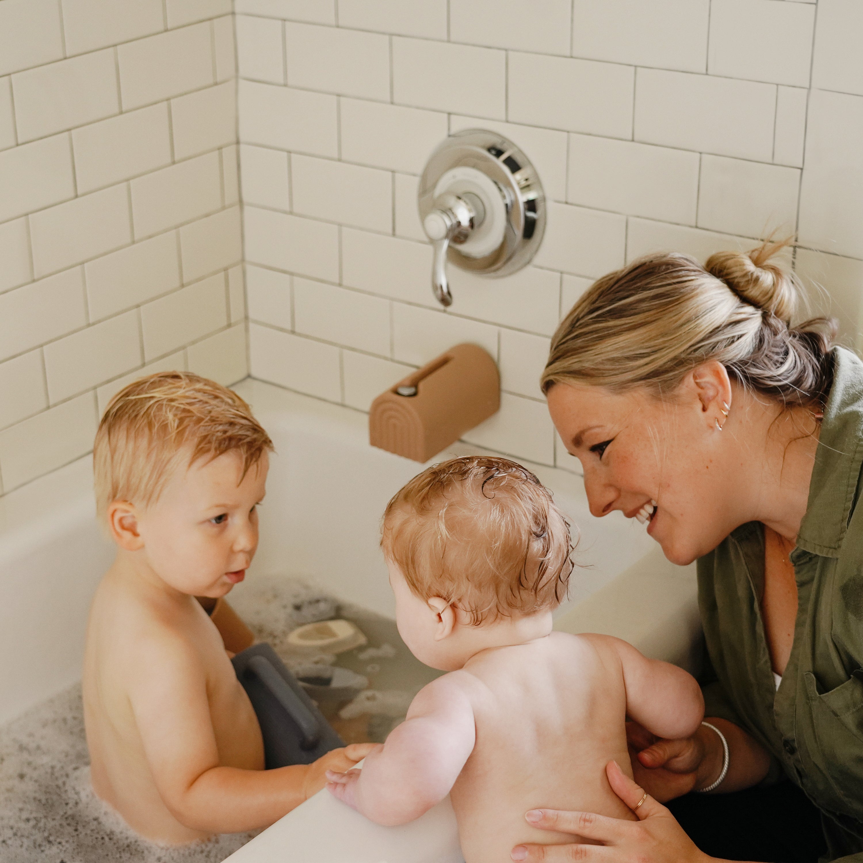 Image of Bath Rinse Cup