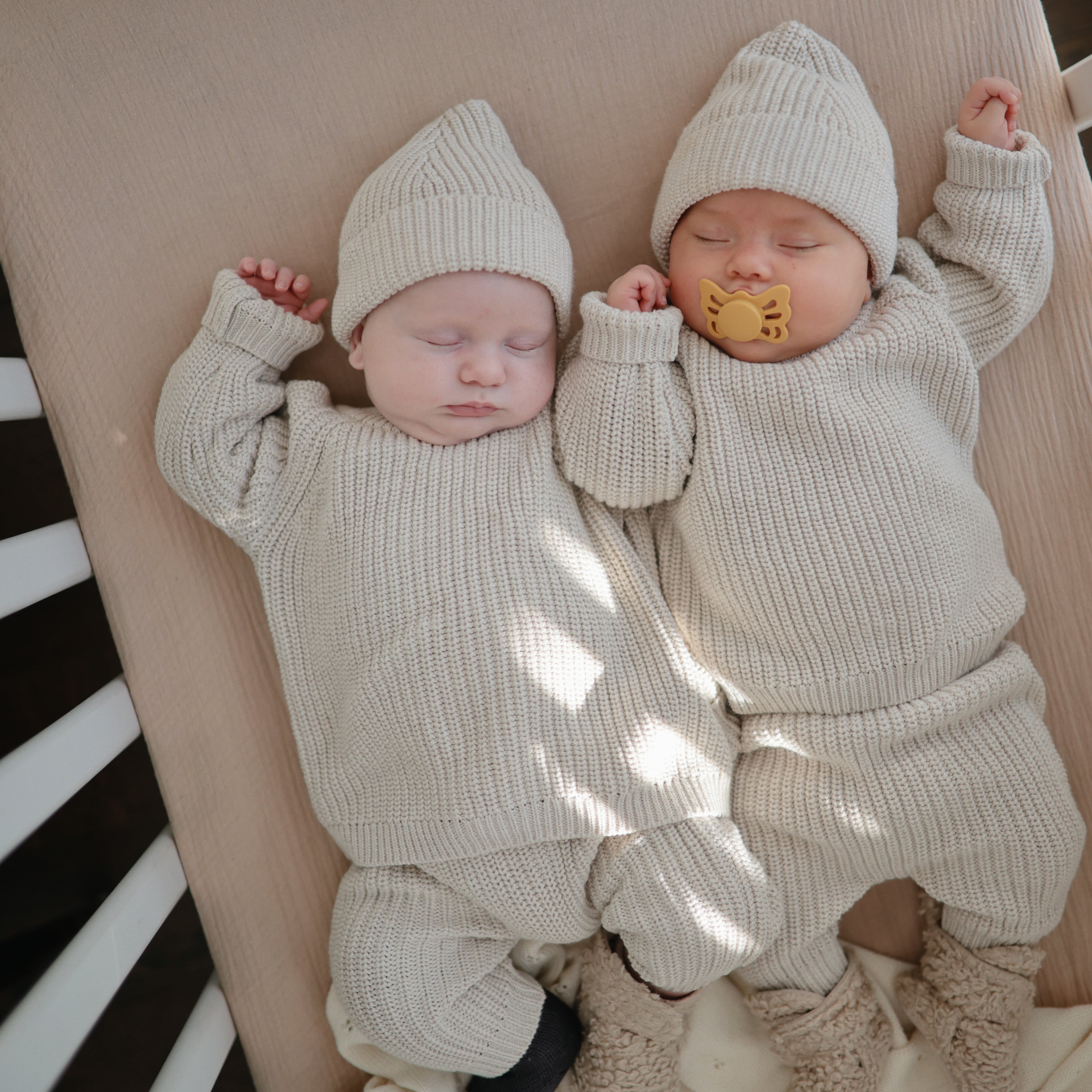 Image of FRIGG Butterfly Anatomical Silicone Pacifier 2-Pack (0-6 Months)