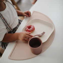 Image of Square Dinnerware Plates, Set of 2