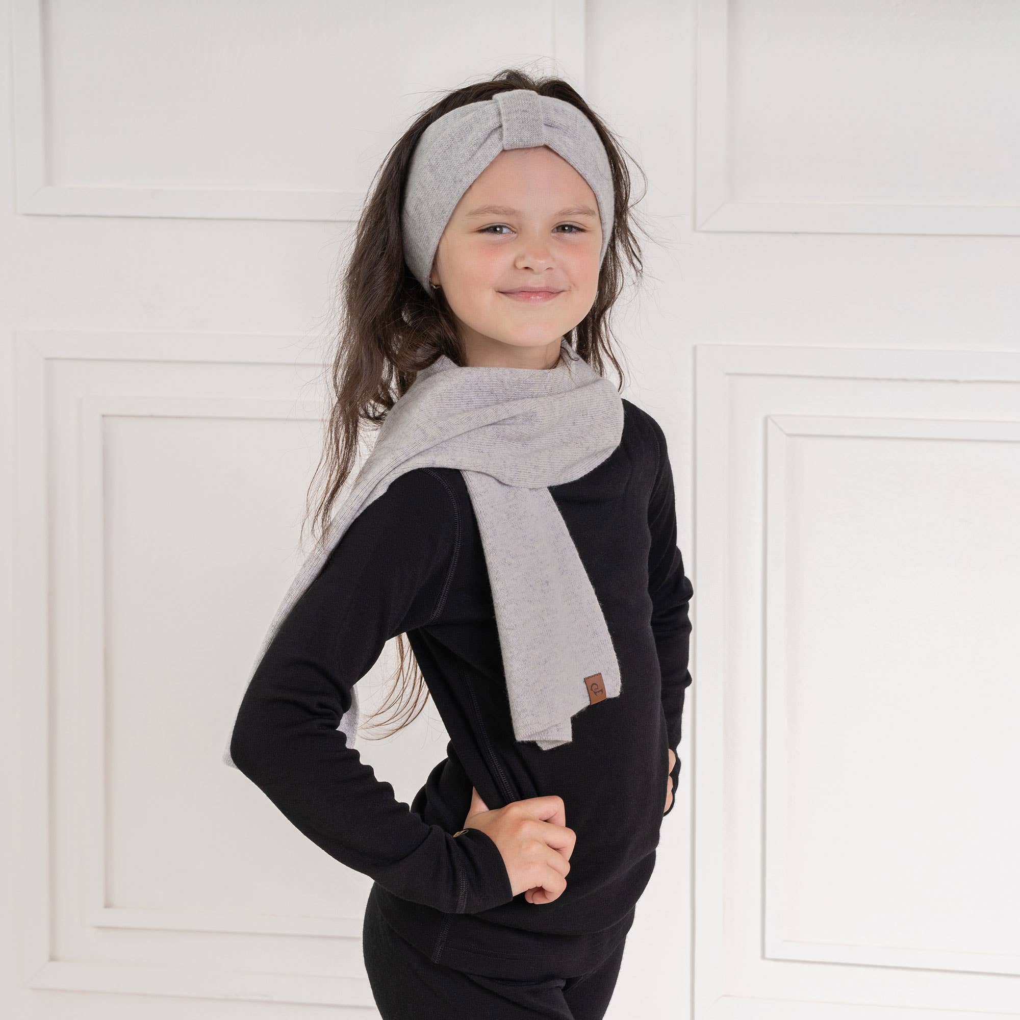 menique - Kids' Knit Scarf Merino & Cashmere: 110x18 / Dark gray