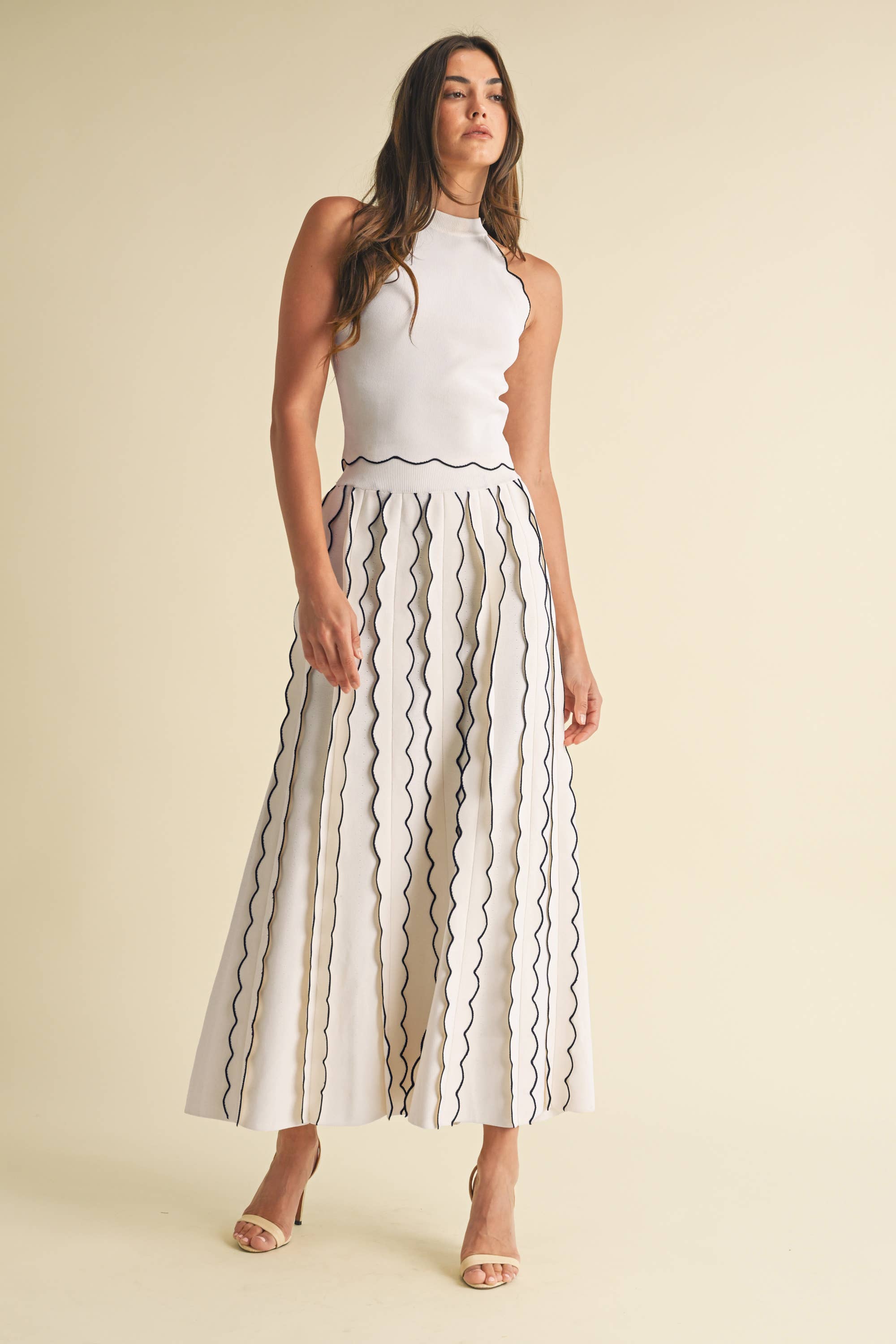 Image of Scallop Edge Sweater Knit Top