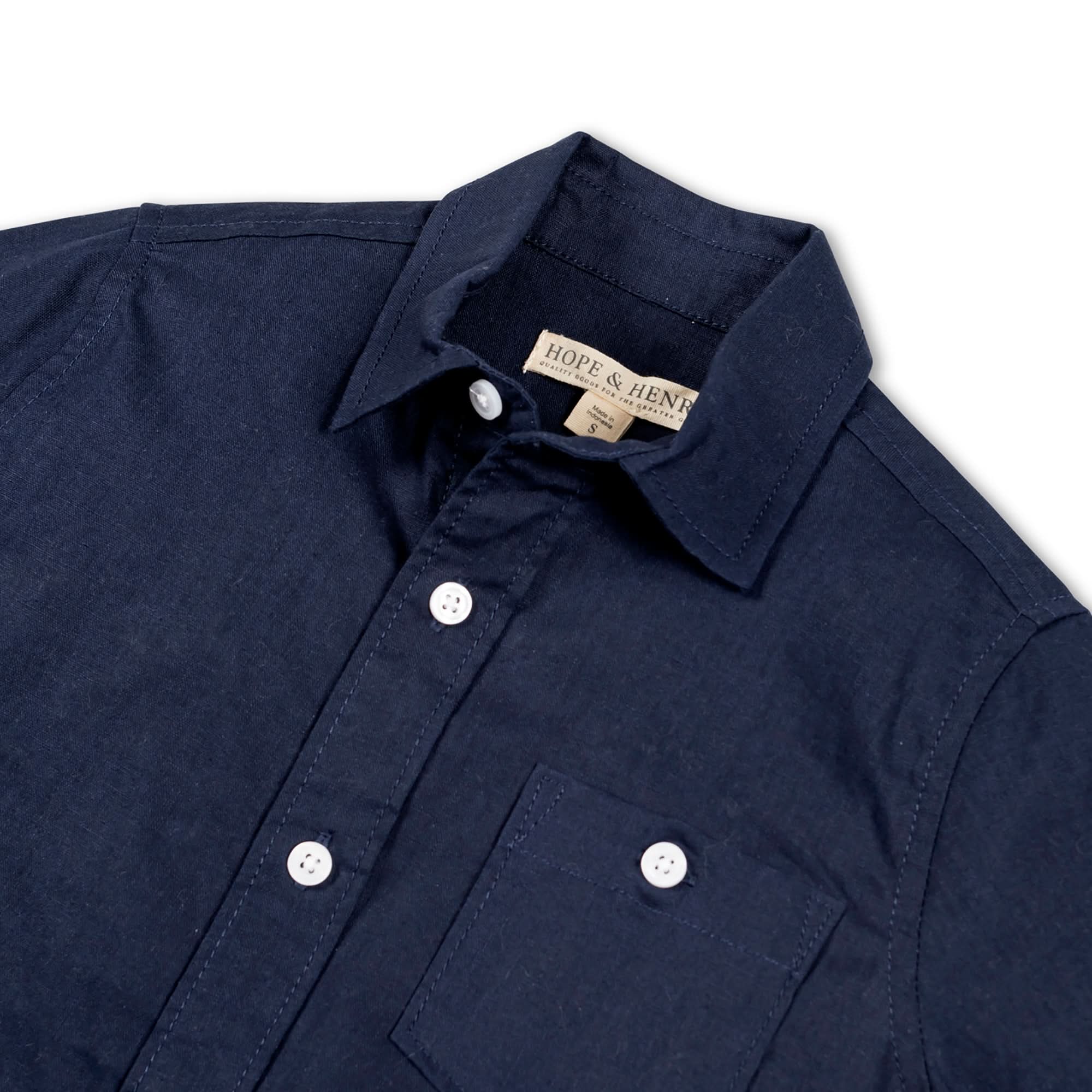 Image of Hope and Henry - Linen Short Sleeve Button Down Shirt