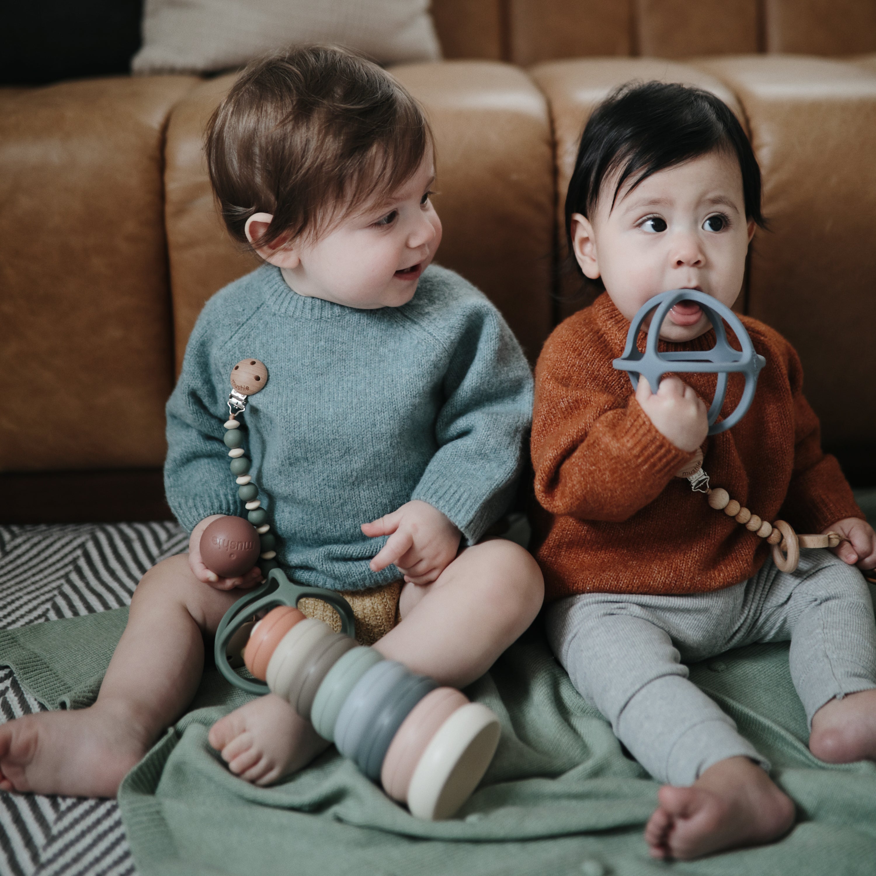 Image of Ball Teether