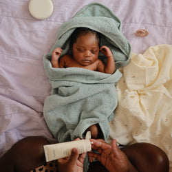 Image of Organic Cotton Baby Hooded Towel