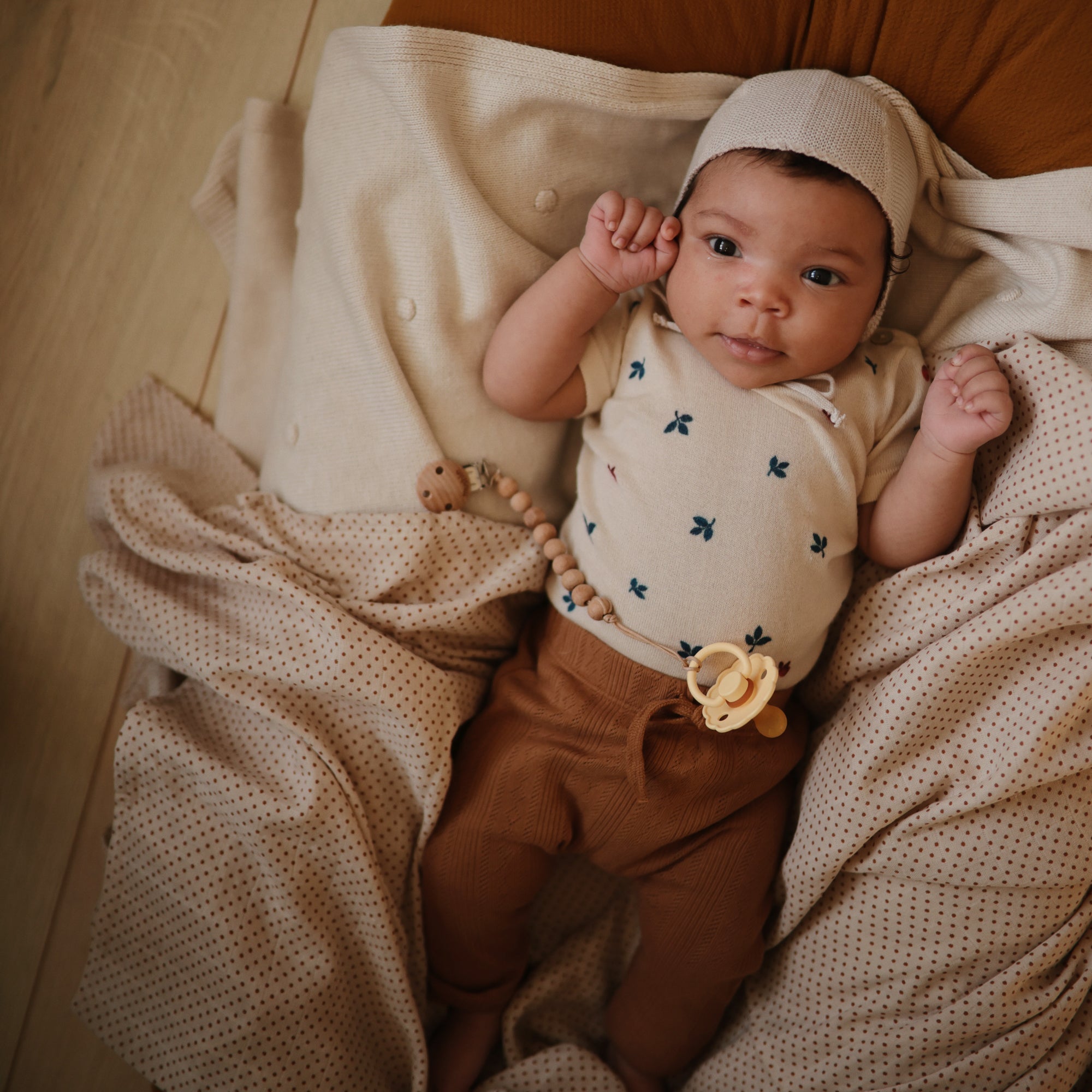 Image of FRIGG Daisy Natural Rubber Pacifier 2-Pack