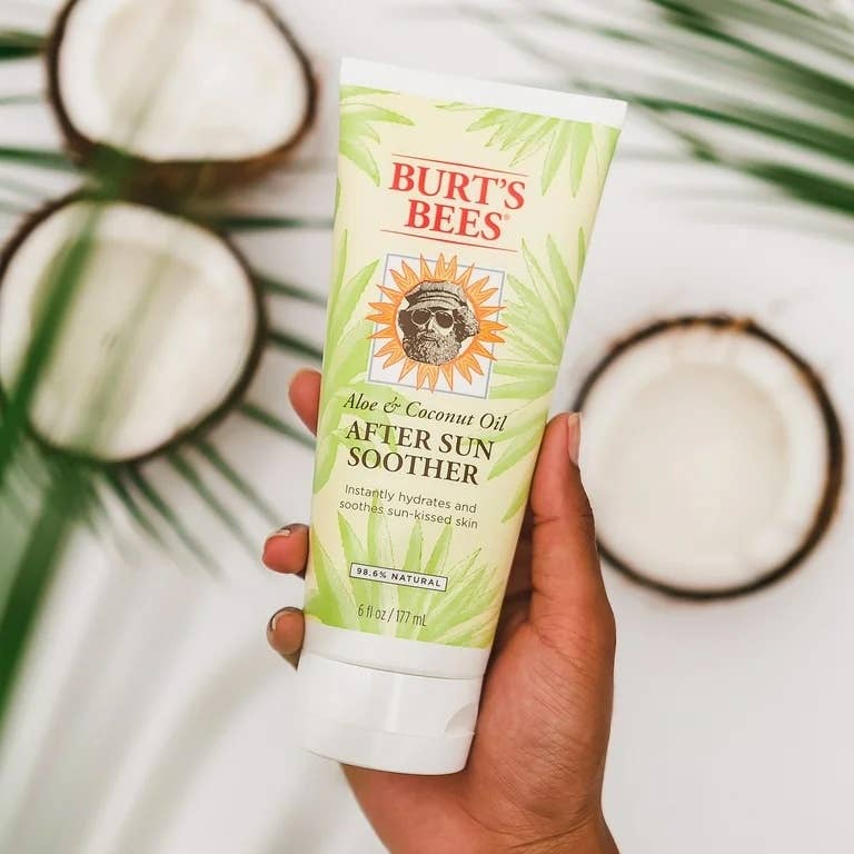 Burt's Bees - Aloe Vera + Coconut Oil After Sun Soother