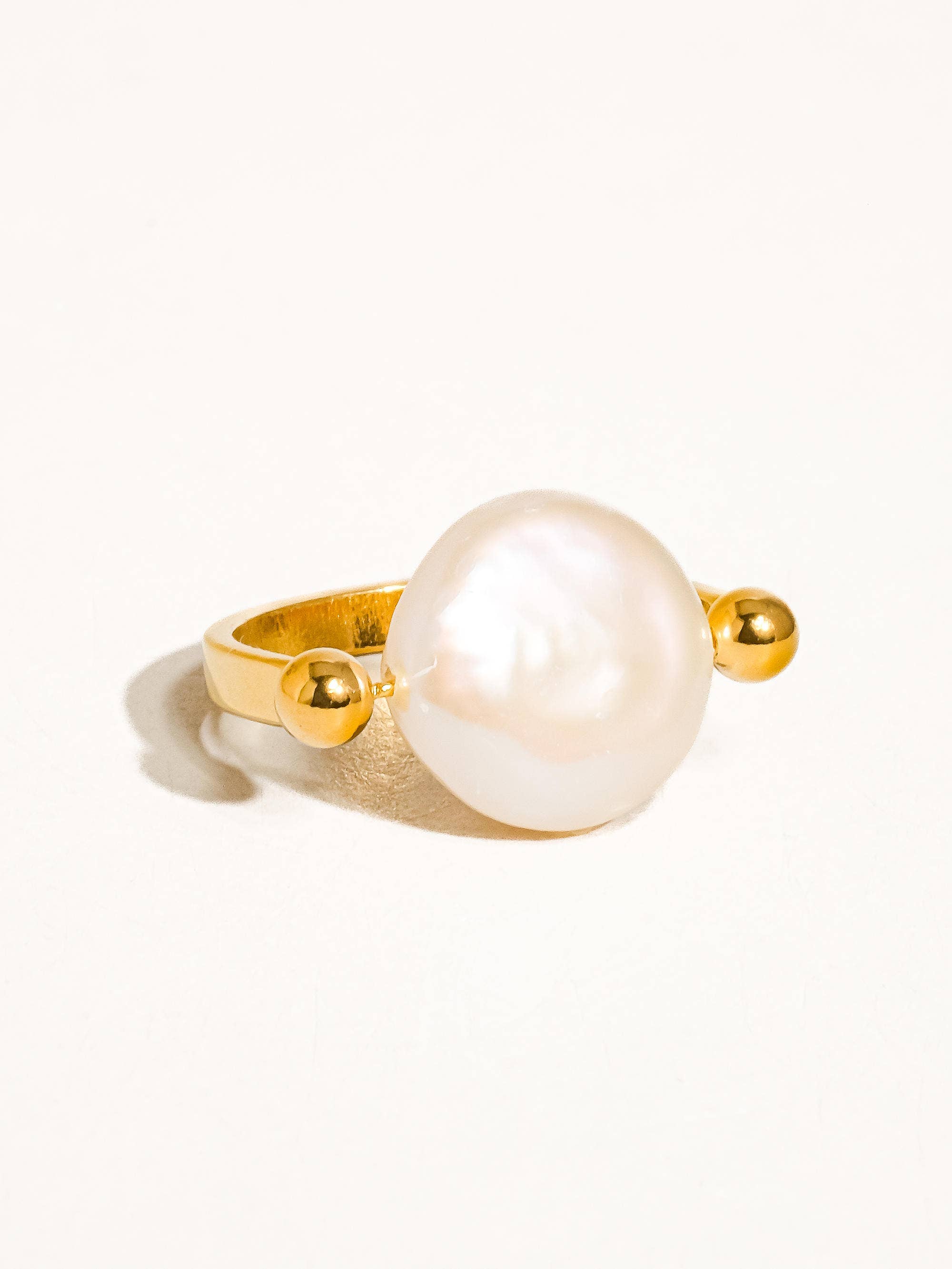 Image of Déodat 18K Gold Non-Tarnish Baroque Pearl Ring