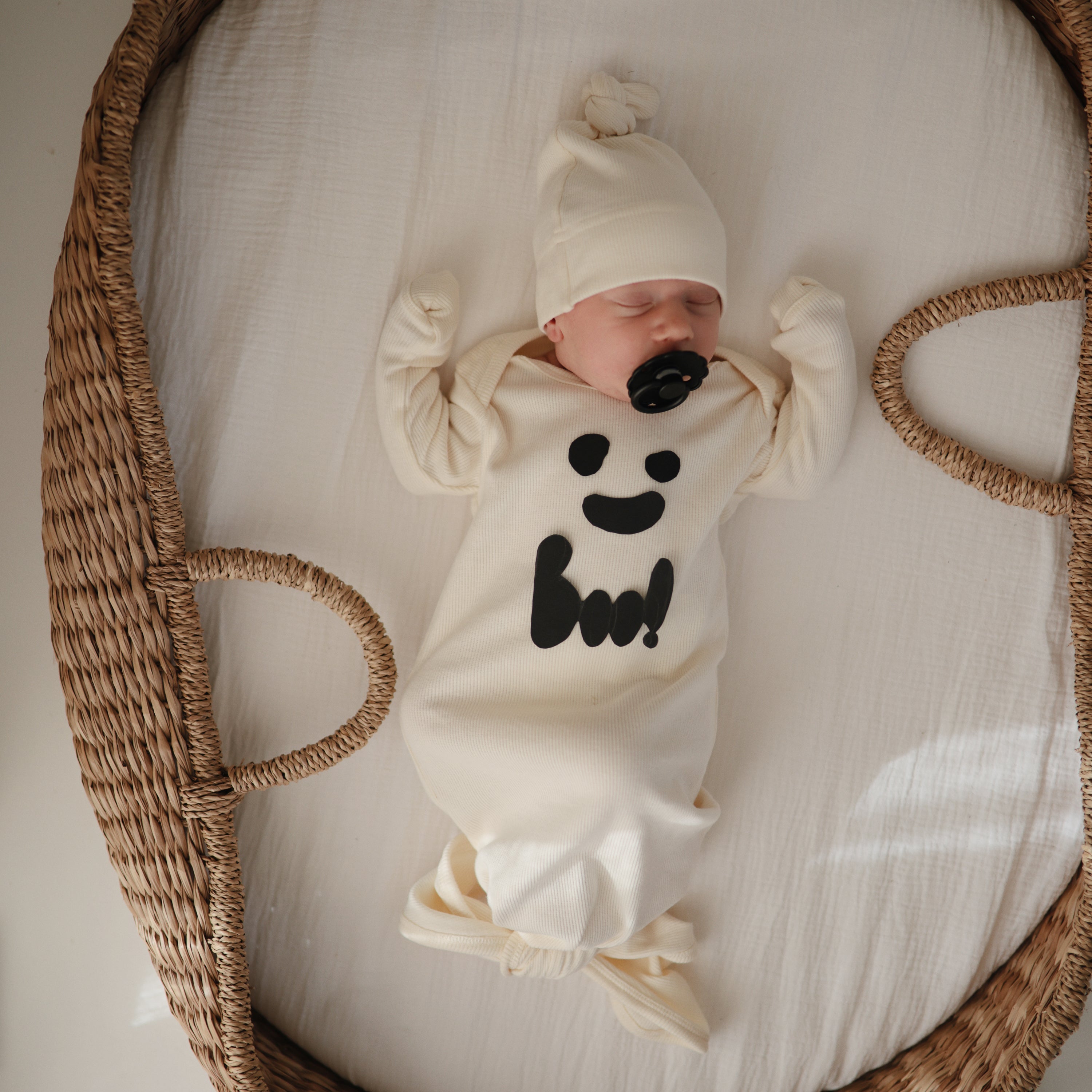 Image of FRIGG Daisy Natural Rubber Pacifier 2-Pack