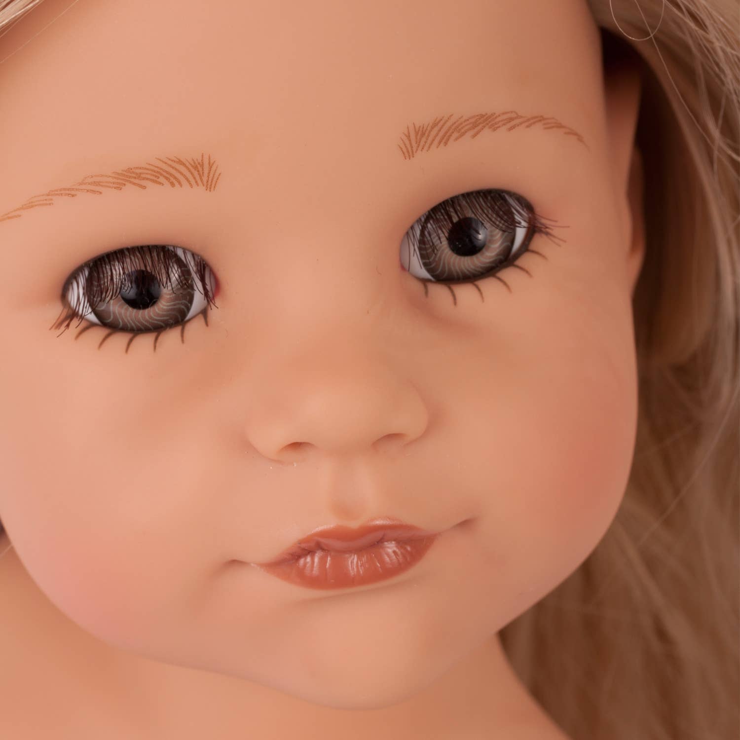 Gotz - Gotz Hannah All Year Round - 19.5" Posable Doll