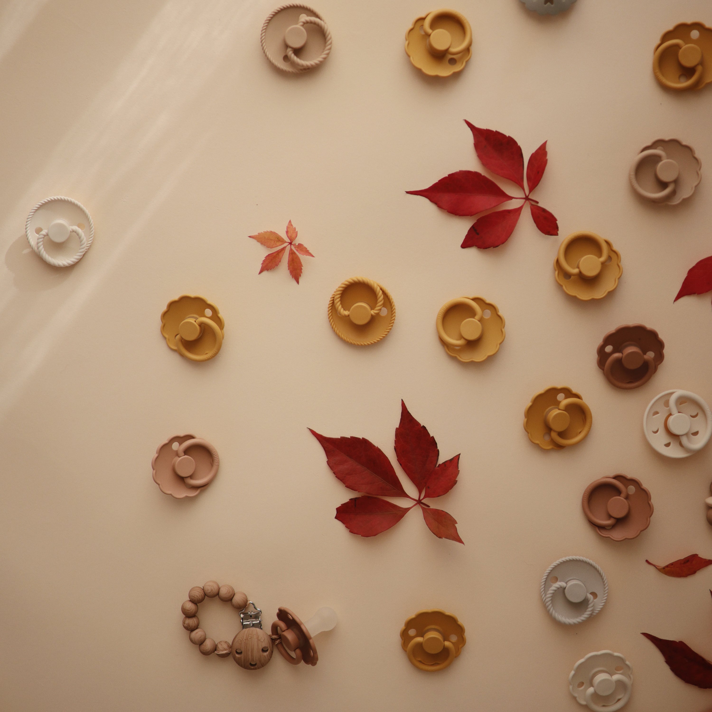 Image of FRIGG Rope Natural Rubber Pacifier 2-Pack