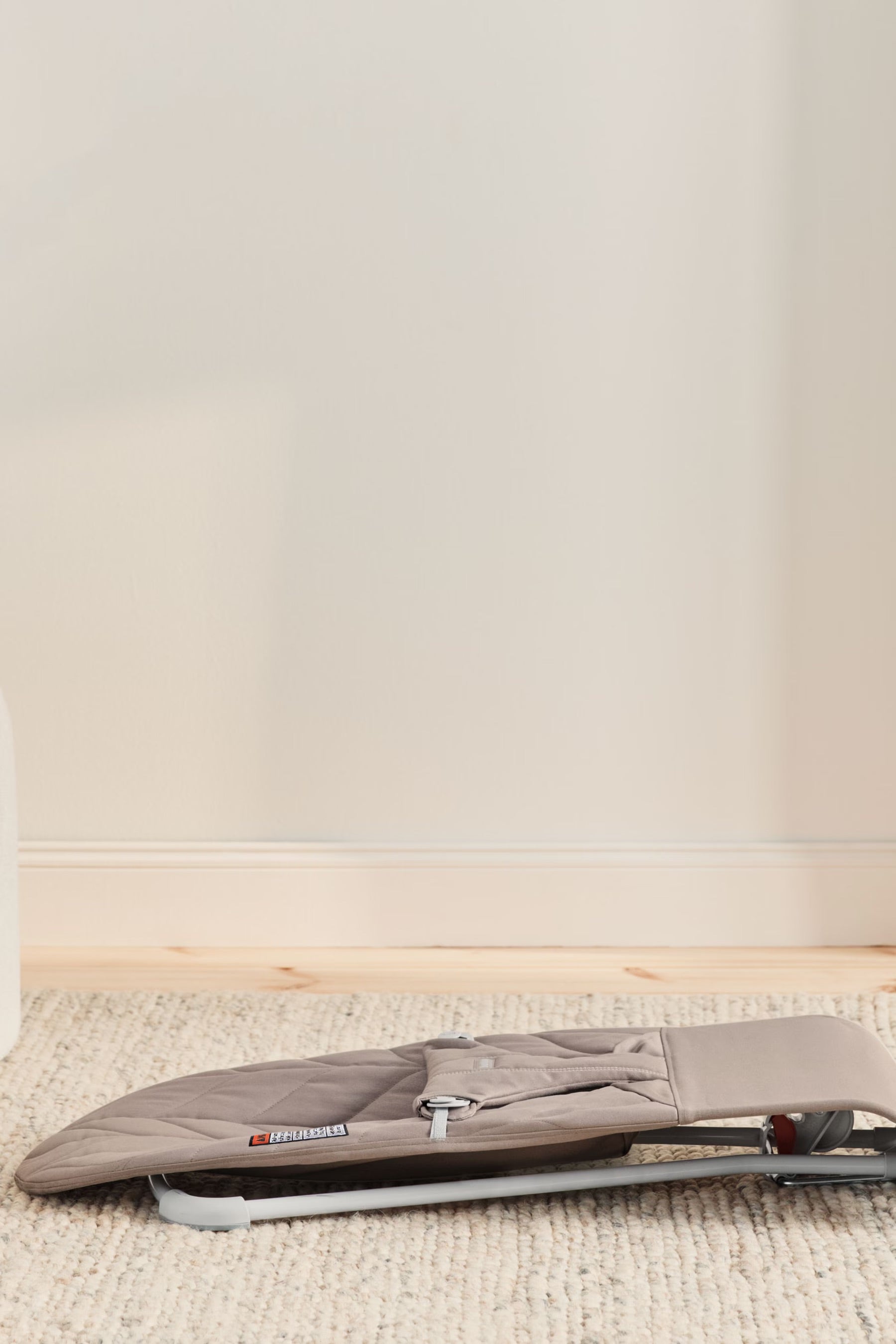 Image of Baby Bjorn Bouncer Bliss: Petal Quilt, Woven.