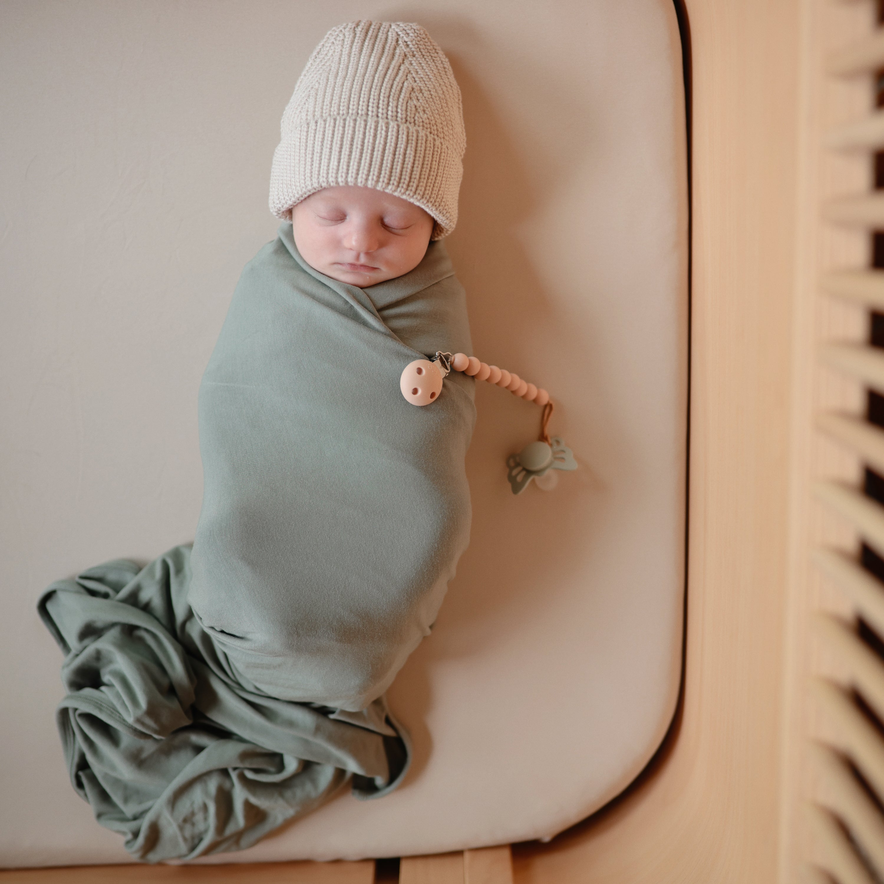 Image of Stretchy Crib Sheet