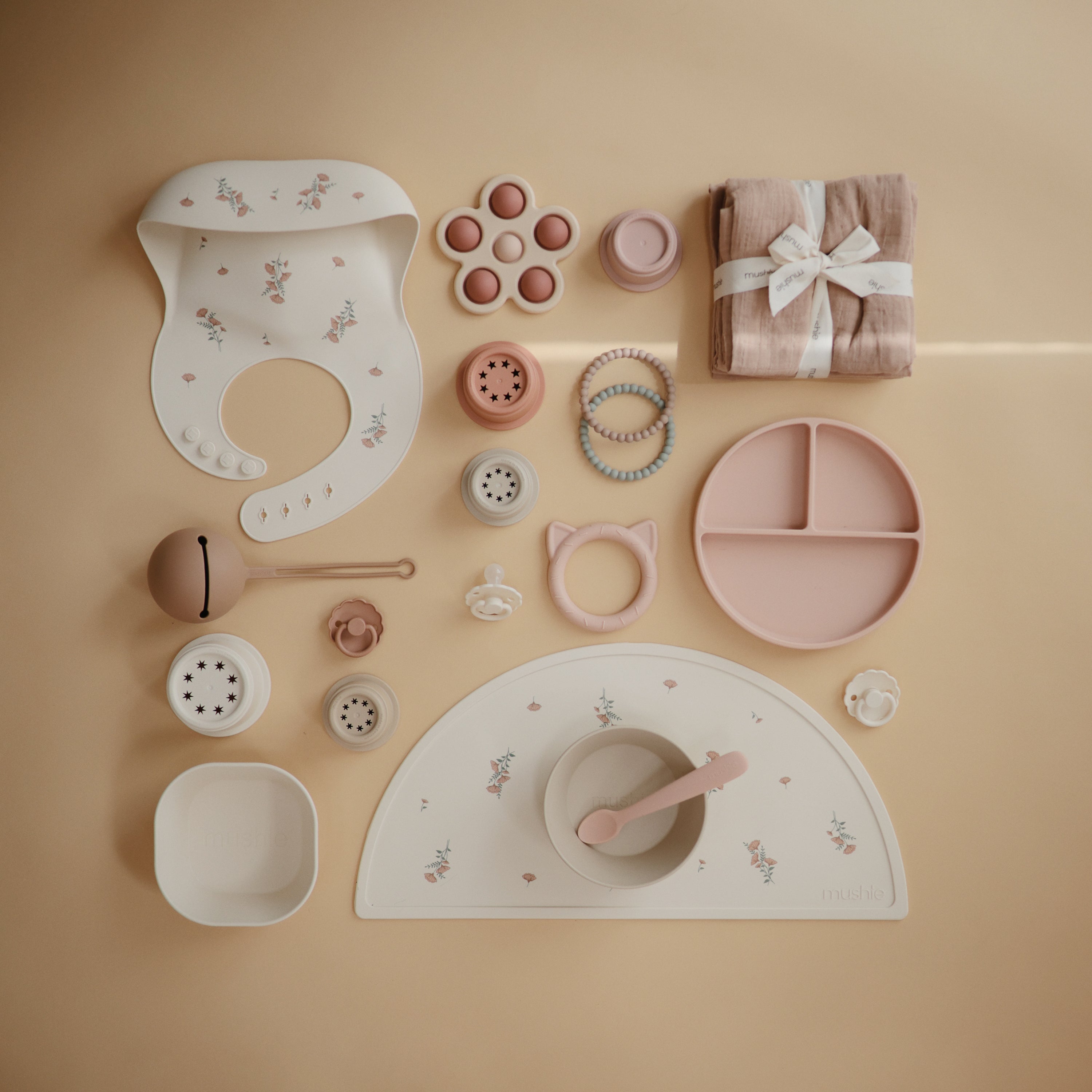 Image of FRIGG Daisy Silicone Pacifier 2-Pack