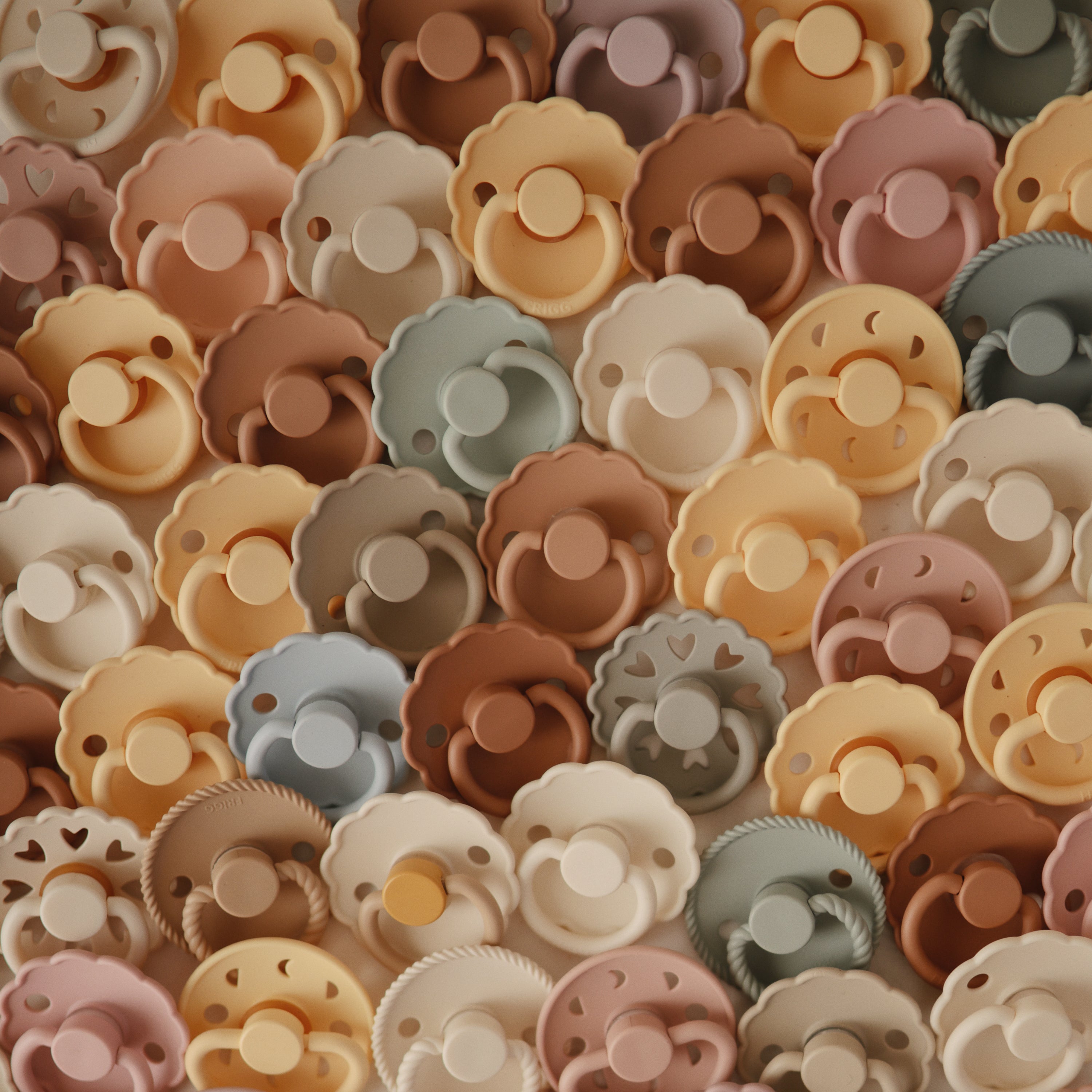 Image of FRIGG Andersen Fairytale Natural Rubber Pacifier 2-Pack