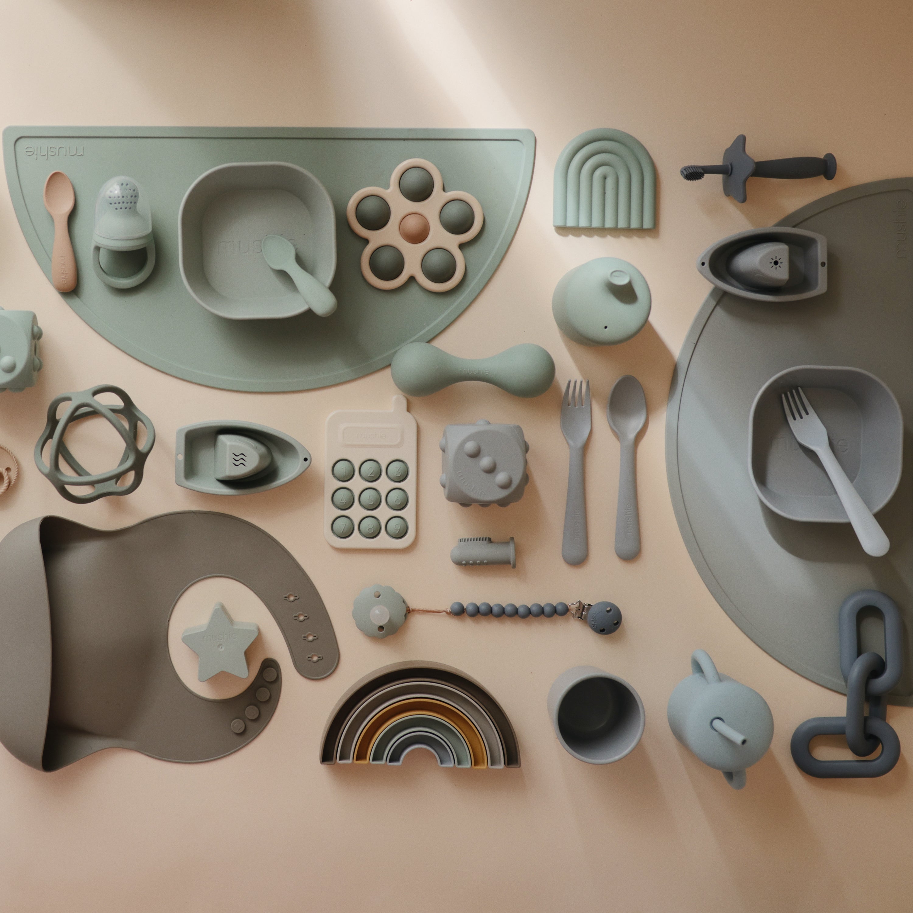 Image of Silicone Toddler Starter Spoons 2-Pack