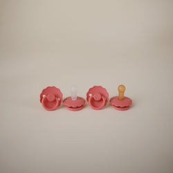 Image of FRIGG Daisy Silicone Pacifier 2-Pack