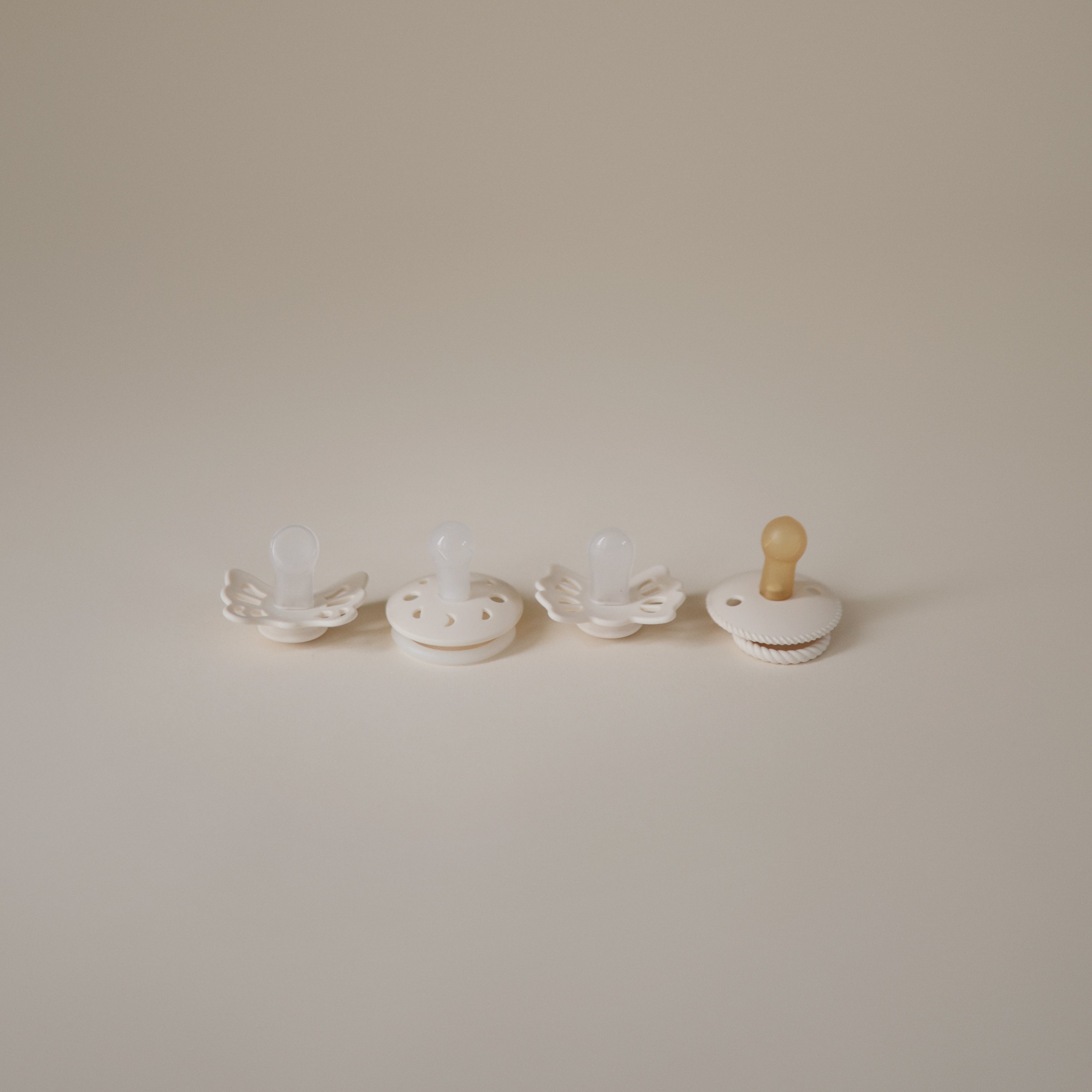 Image of FRIGG Baby's First Pacifier Moonlight Sailing (Cream) 4-Pack