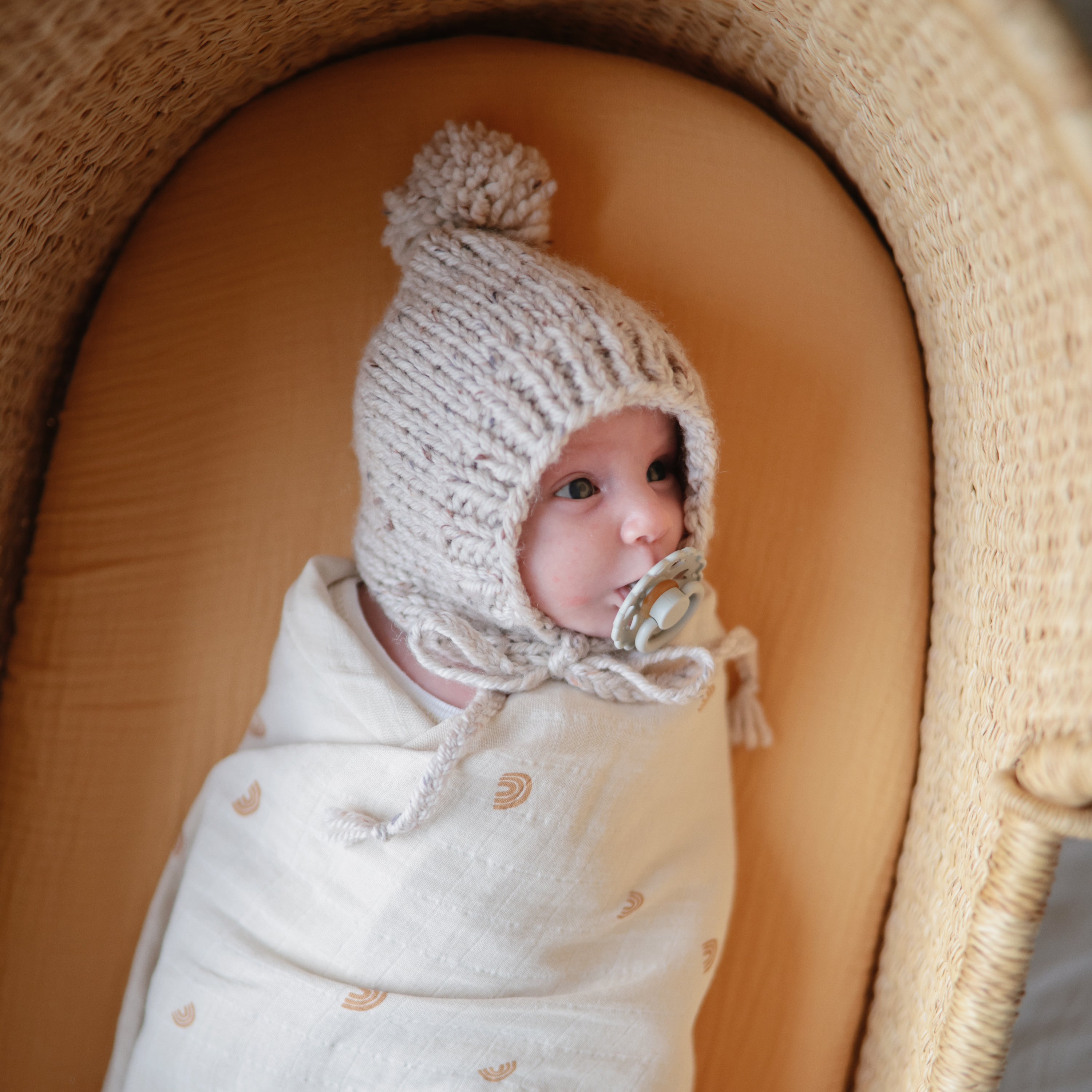 Image of Extra Soft Bassinet Muslin Crib Sheet