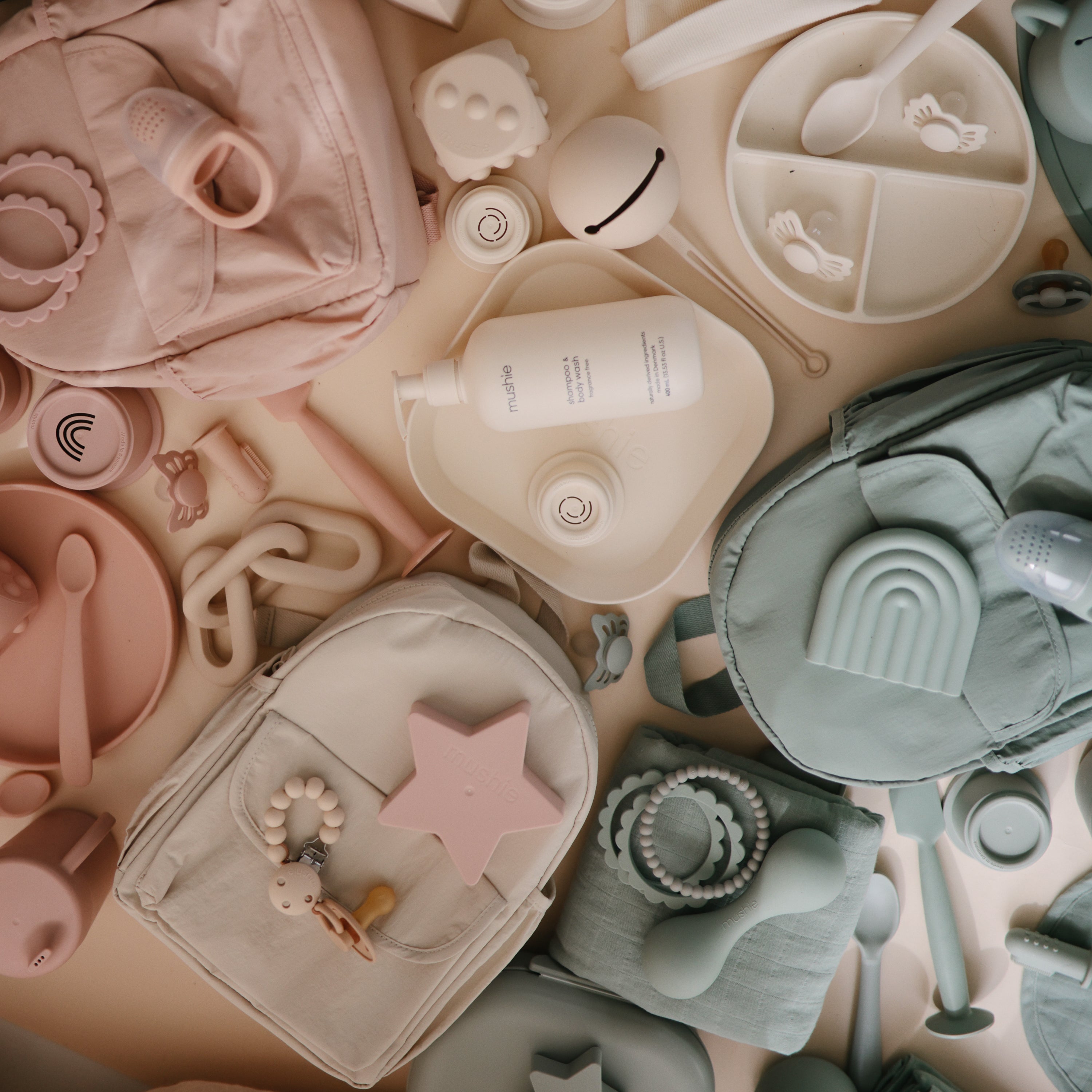 Image of FRIGG Lucky Symmetrical Silicone Pacifier 2-Pack (0-6 Months)