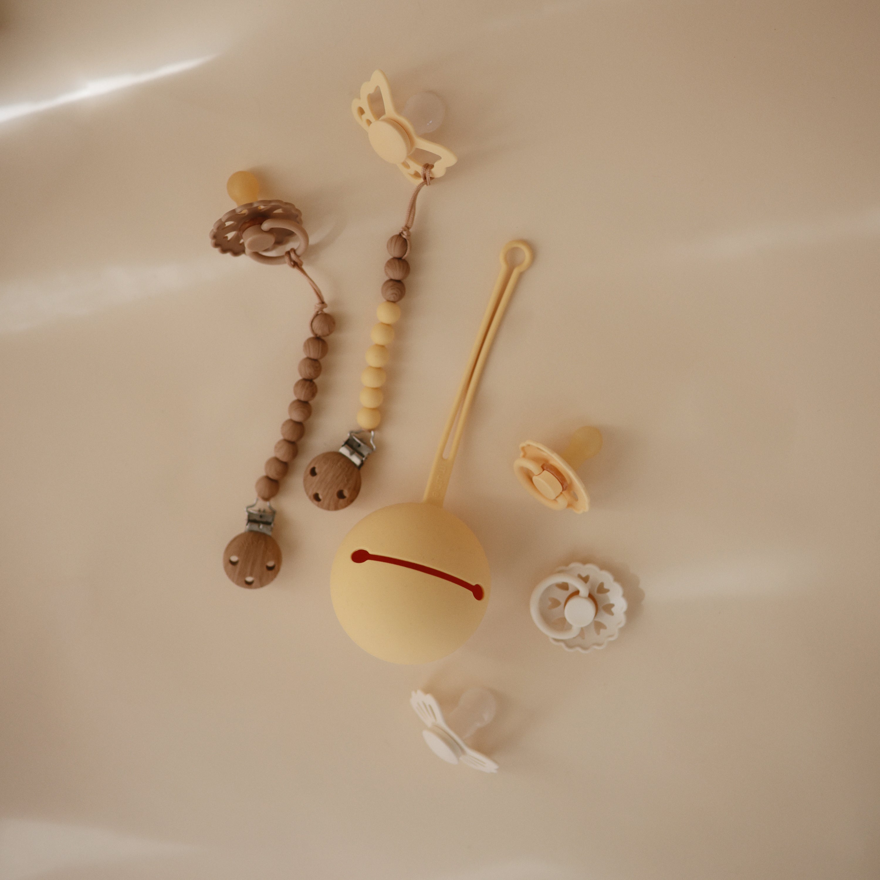 Image of Silicone Pacifier Clip | Eva