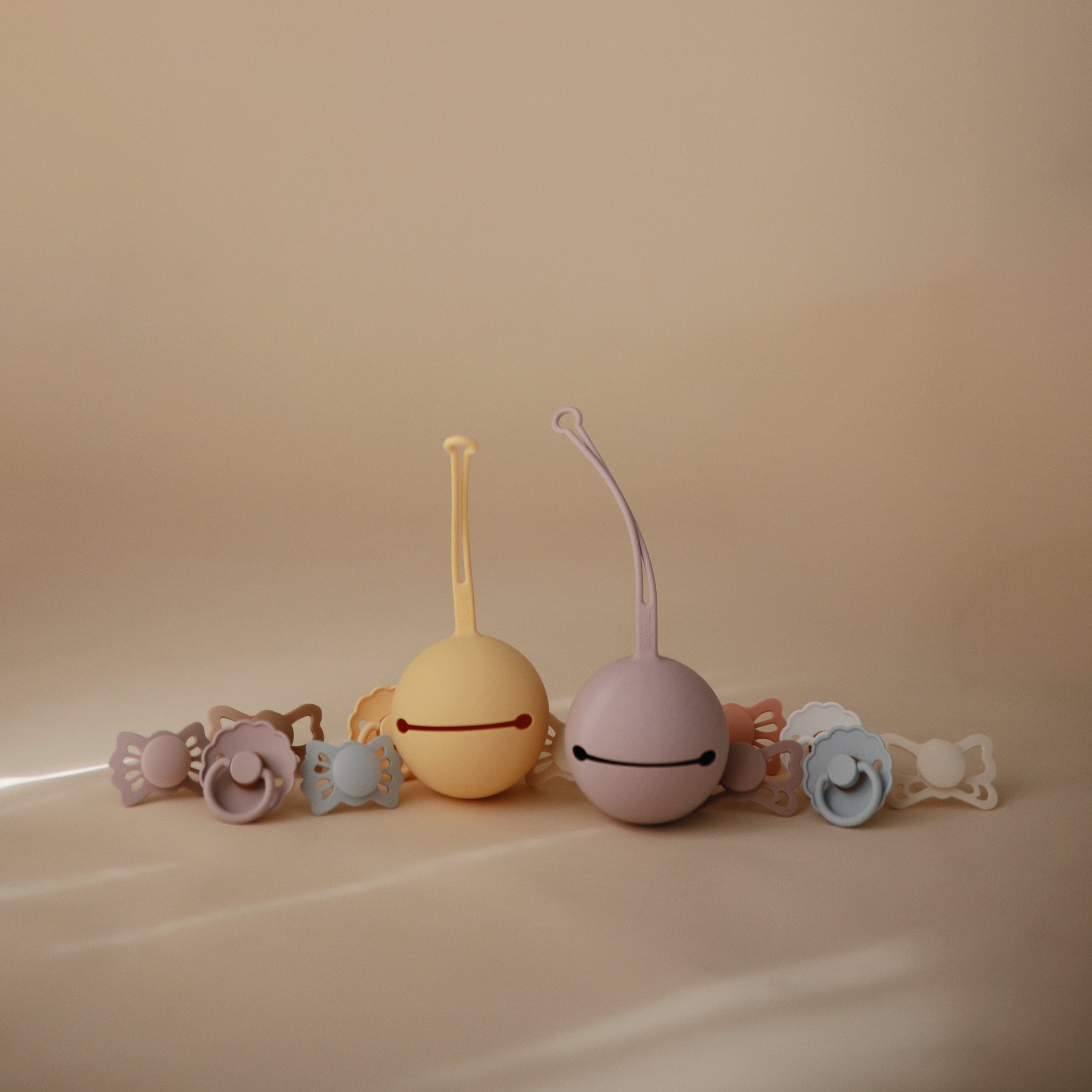 Image of FRIGG Lucky Symmetrical Silicone Pacifier 2-Pack (0-6 Months)