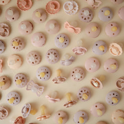 Image of FRIGG Moon Natural Rubber Pacifier 2-Pack
