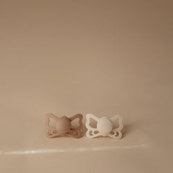 Image of FRIGG Butterfly Anatomical Silicone Pacifier 2-Pack (6-18 Months)