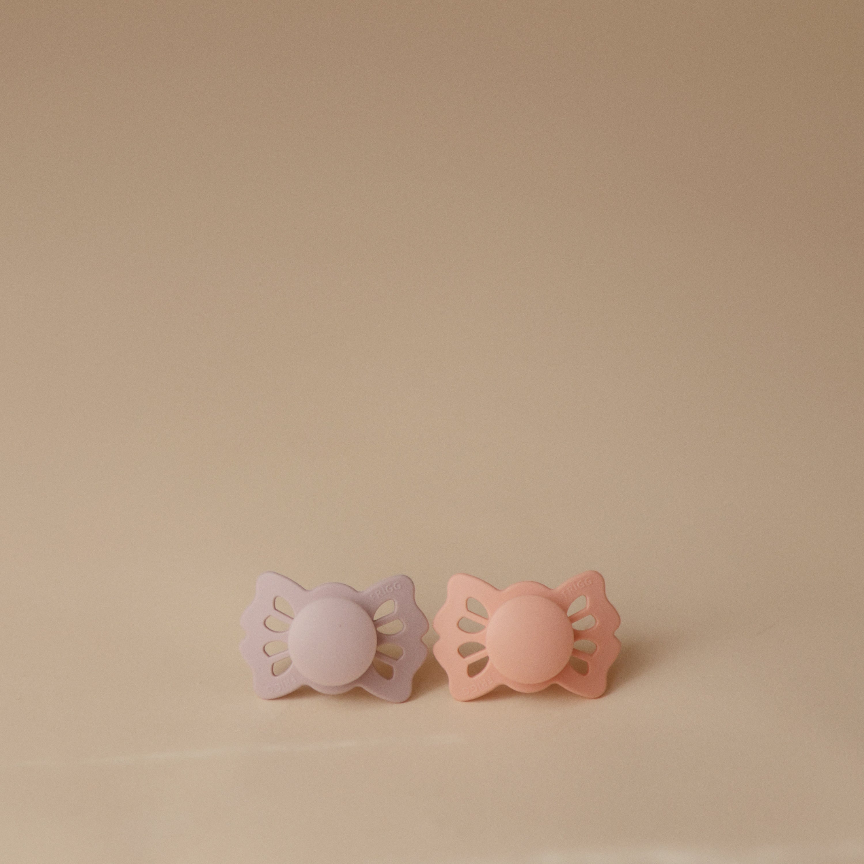 Image of FRIGG Lucky Symmetrical Silicone Pacifier 2-Pack (0-6 Months)